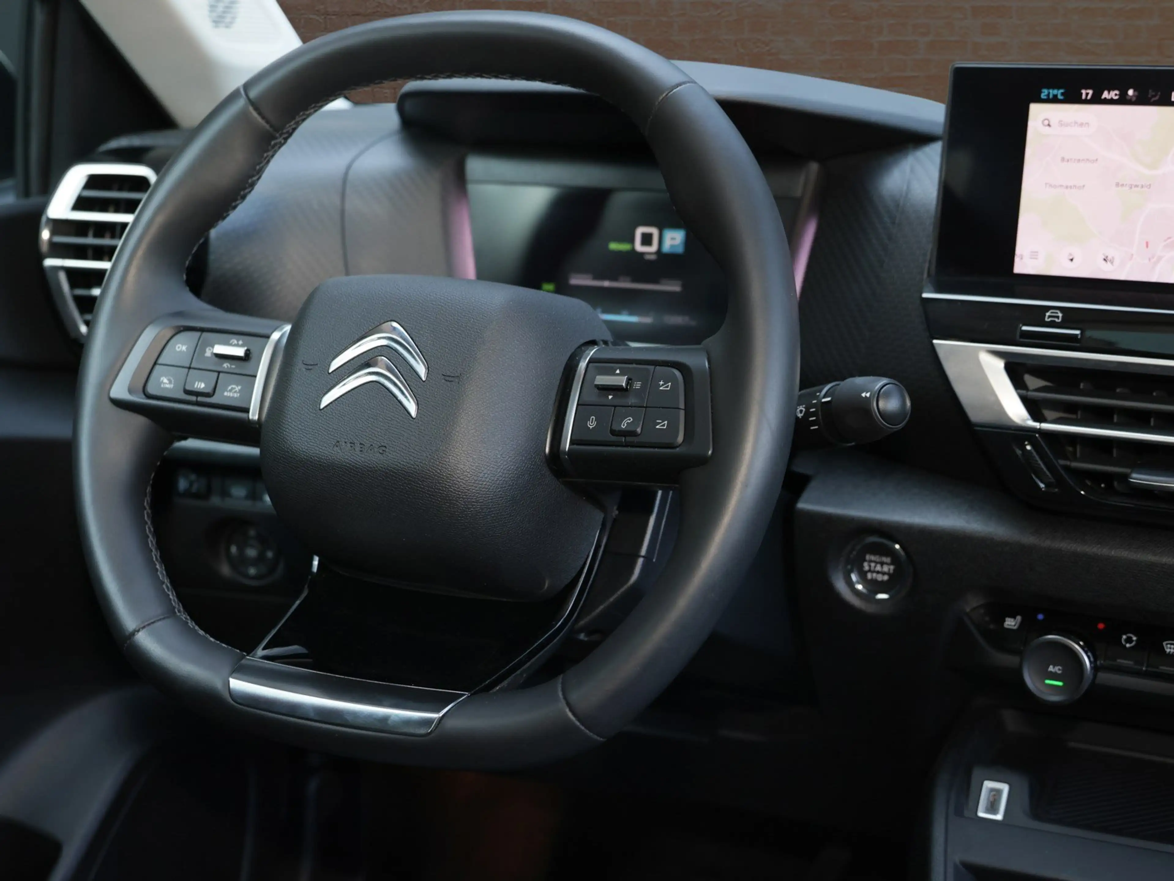 Citroen E-C4 Electric Ë-C4 Shine — photo 12