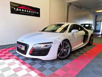 R8 V10 5.2 FSI 525 Quattro S tronic 7