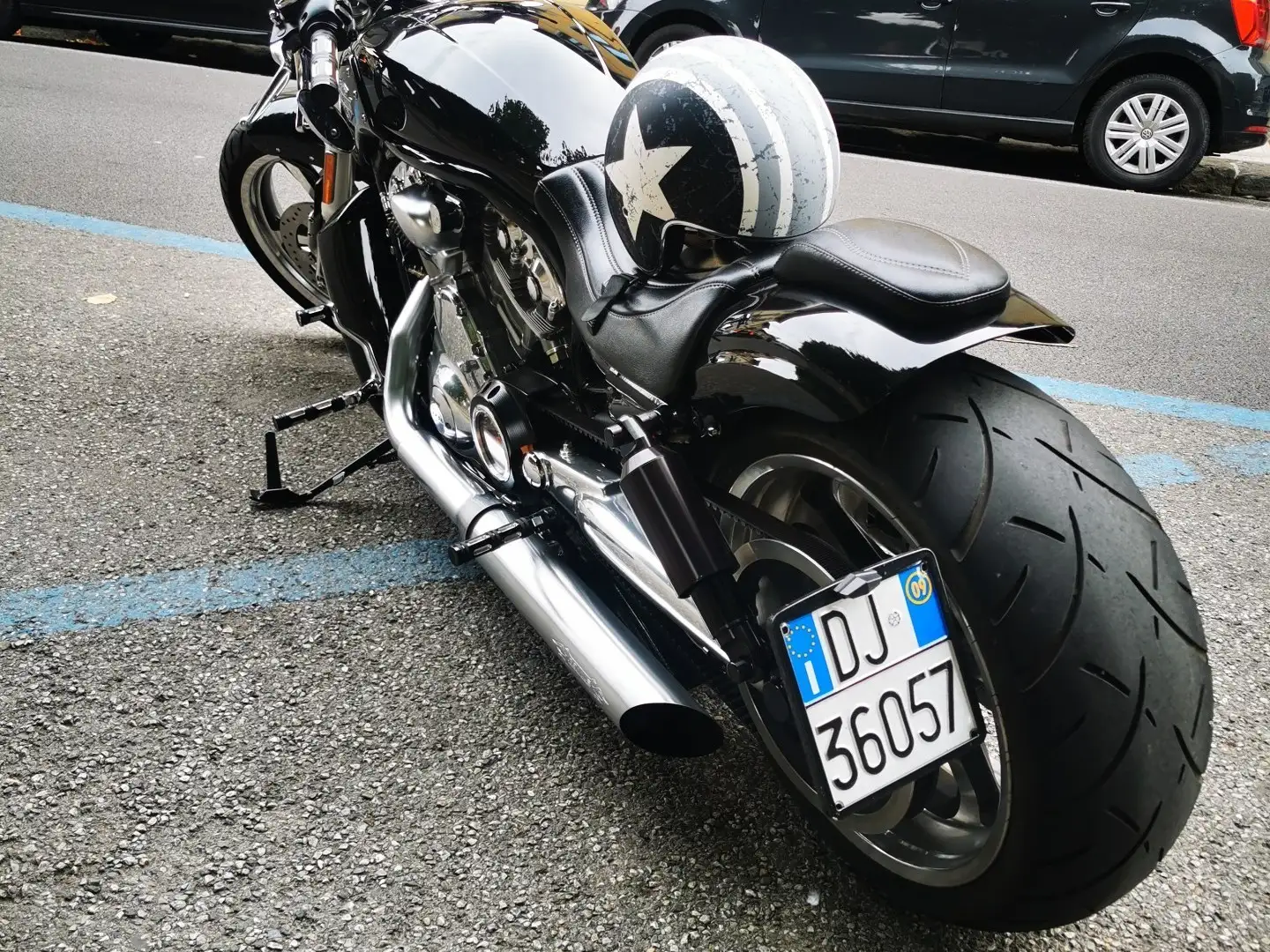 Harley-Davidson V-Rod Muscle Castomizzata Nero - 2