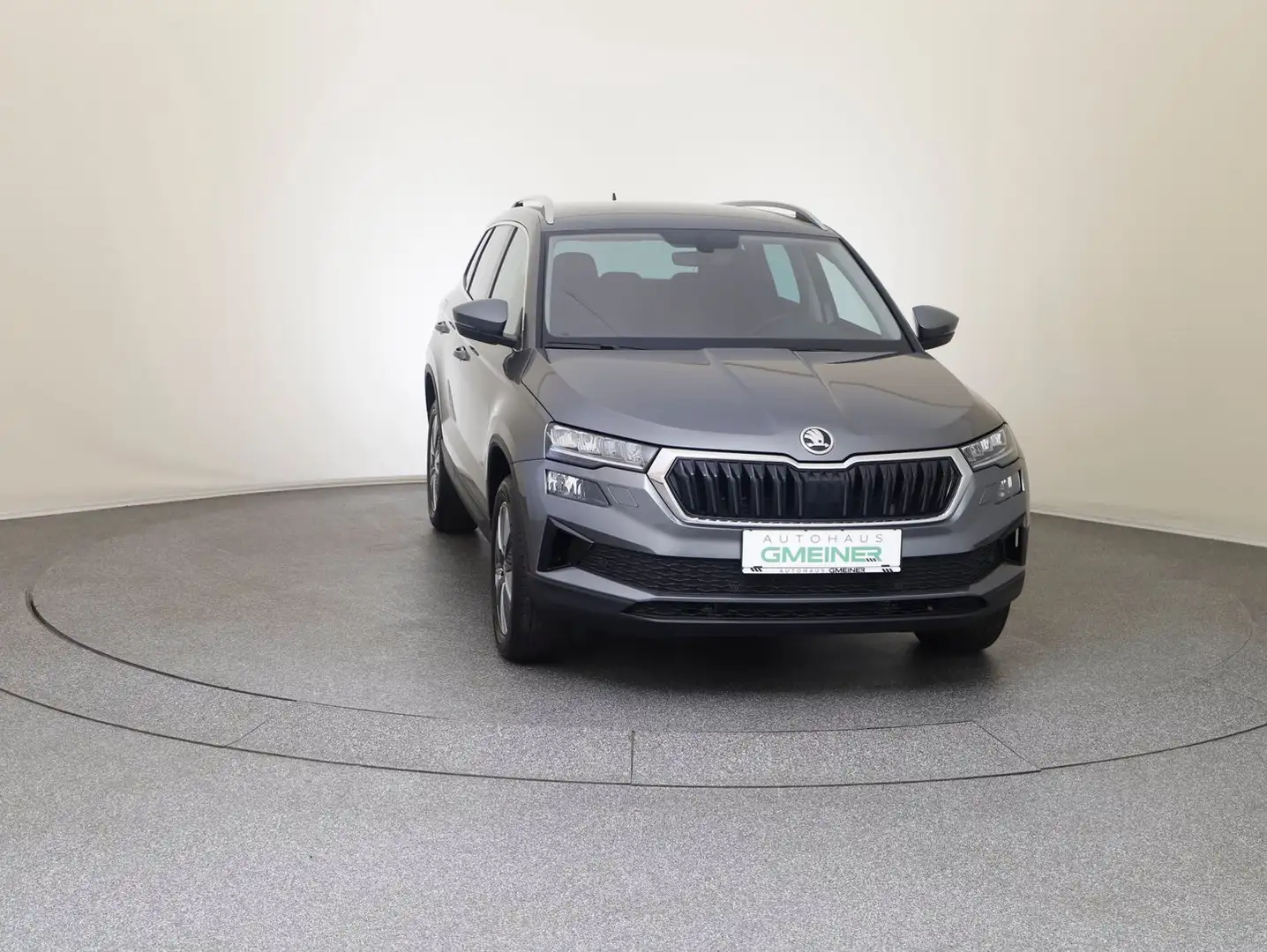 Skoda Karoq Style TDI DSG Grau - 2