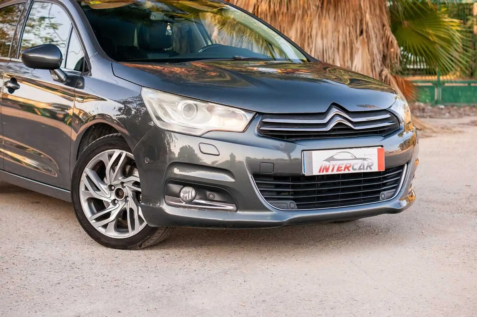 Citroen C4 ES - Ber5 2.0 HDi 150 FAP EU5, Exclusive, 2010 - 2 Gris - 2