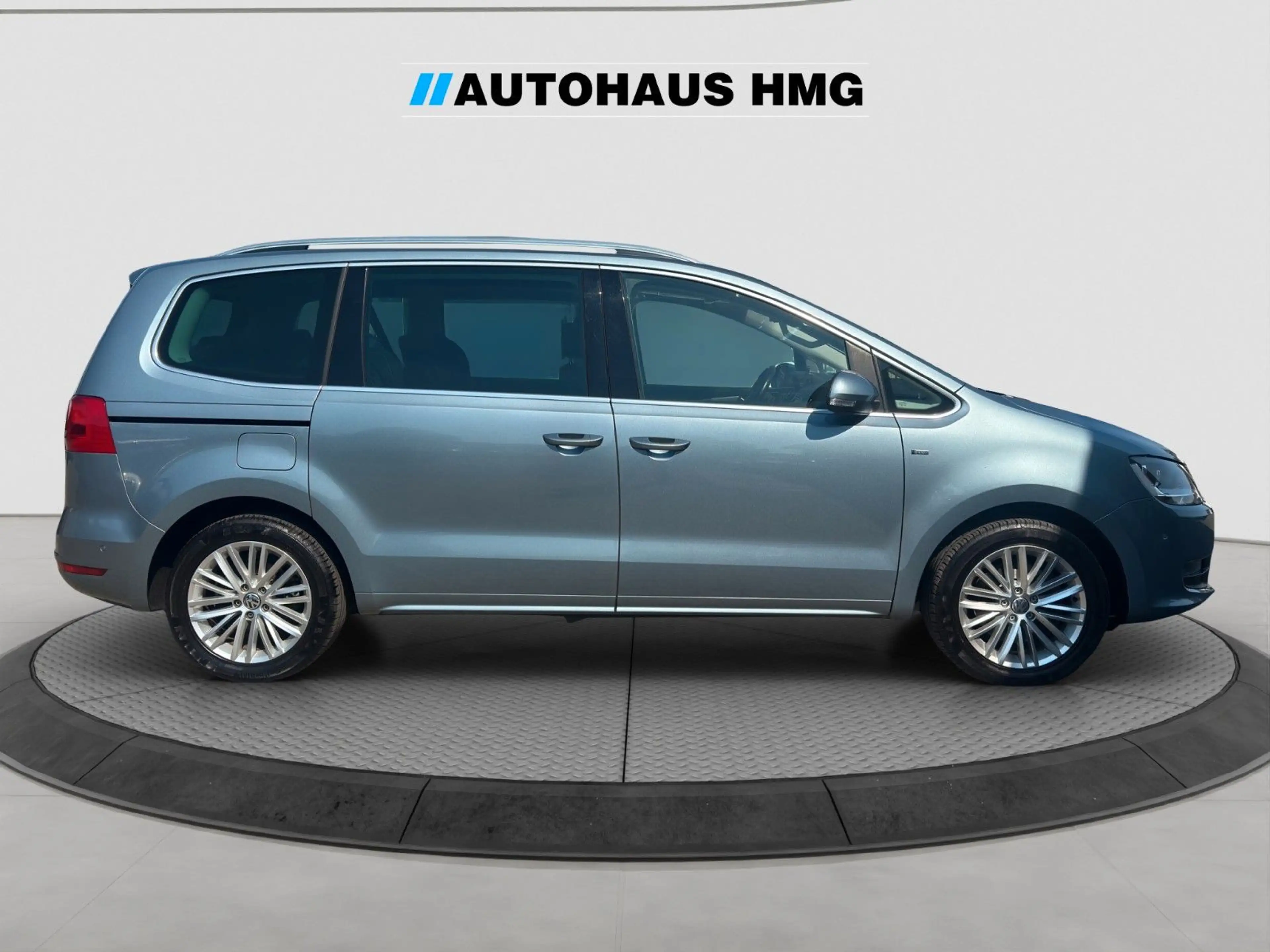 Volkswagen Sharan Cup BMT *7-SITZE*KAMERA*SITZHZ*NAVI*AHK* — photo 6