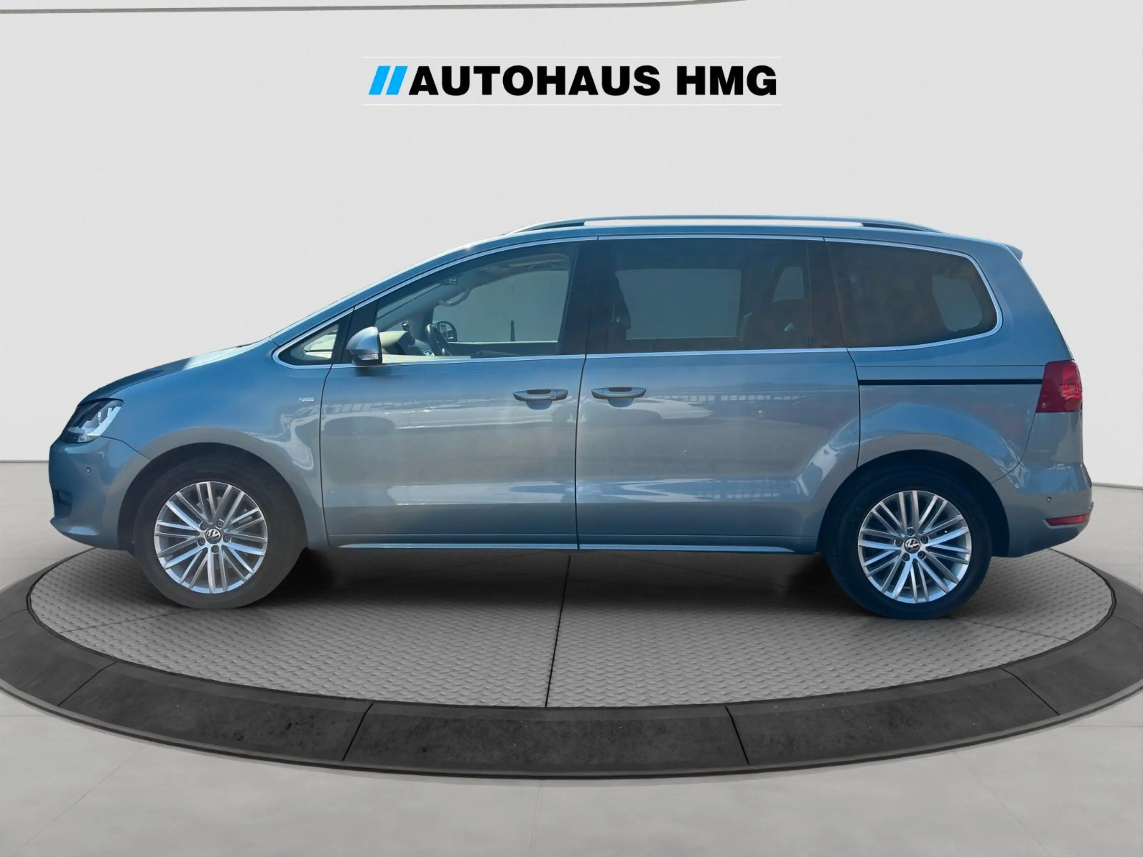 Volkswagen Sharan Cup BMT *7-SITZE*KAMERA*SITZHZ*NAVI*AHK* — photo 2