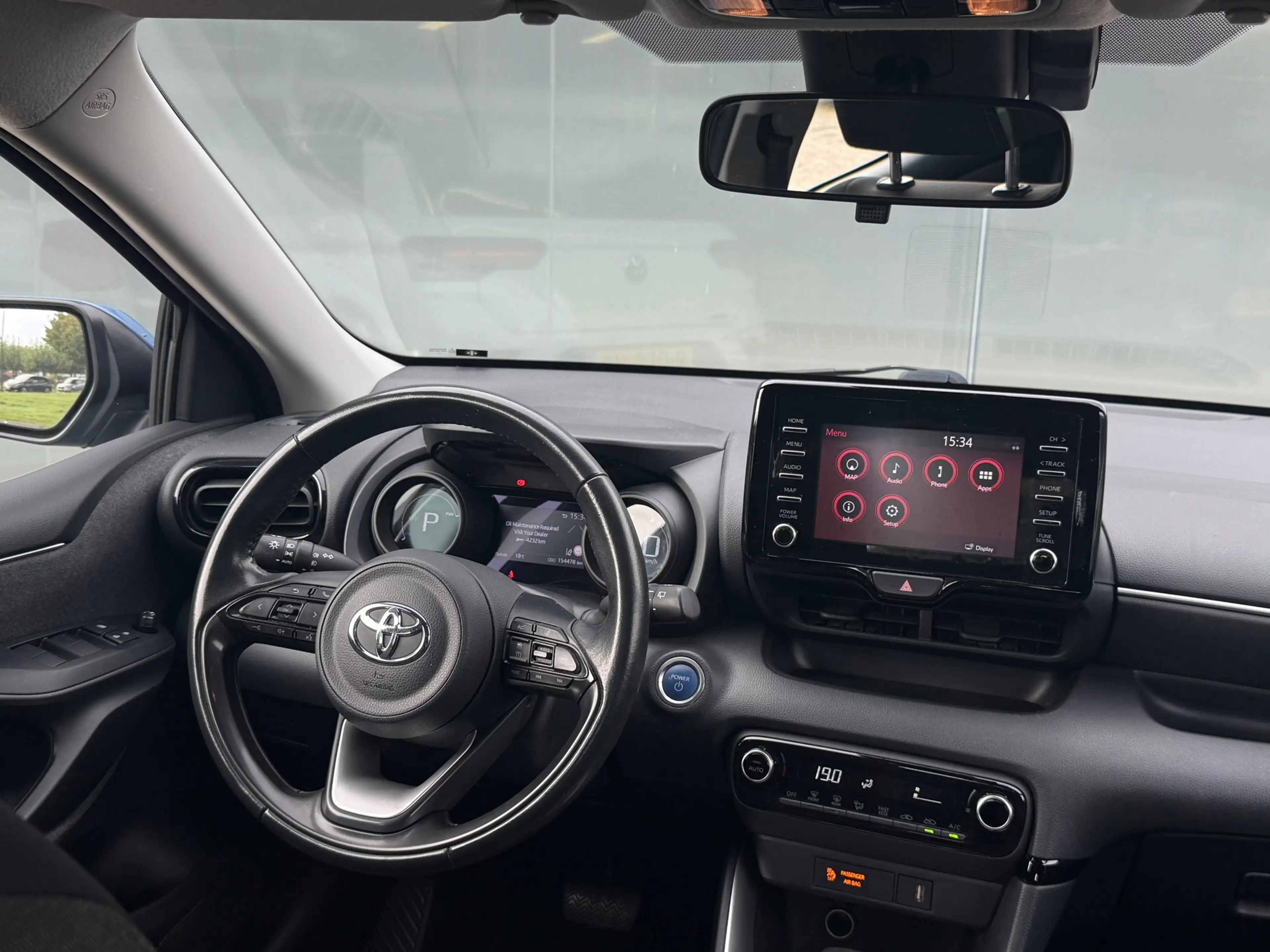 Toyota Yaris 1.5 Hybrid First Edition Navi|Carplay|Camera — photo 9