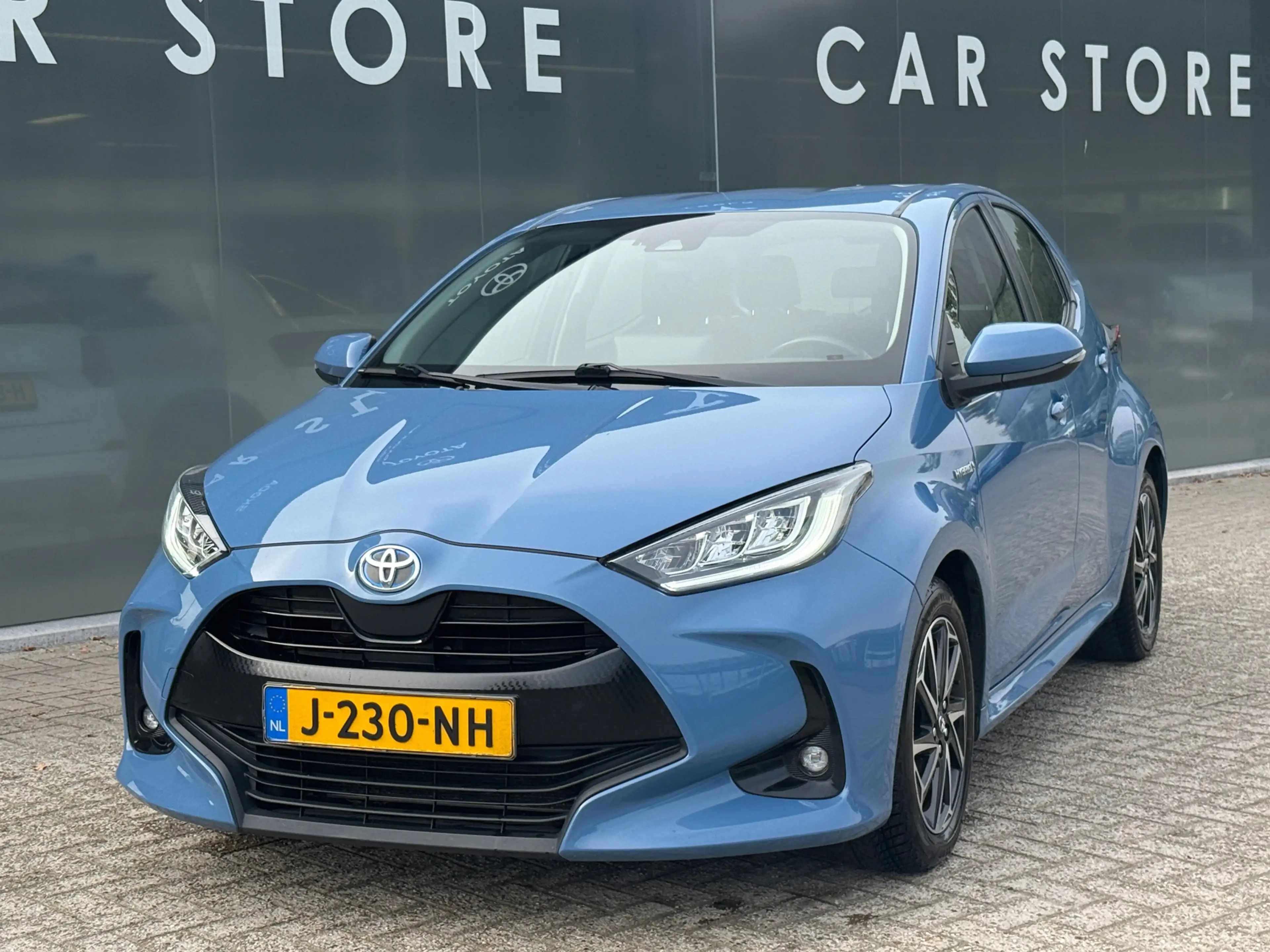 Toyota Yaris 1.5 Hybrid First Edition Navi|Carplay|Camera — photo 4