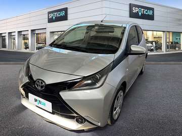 1.0 VVT-i x-play TSS