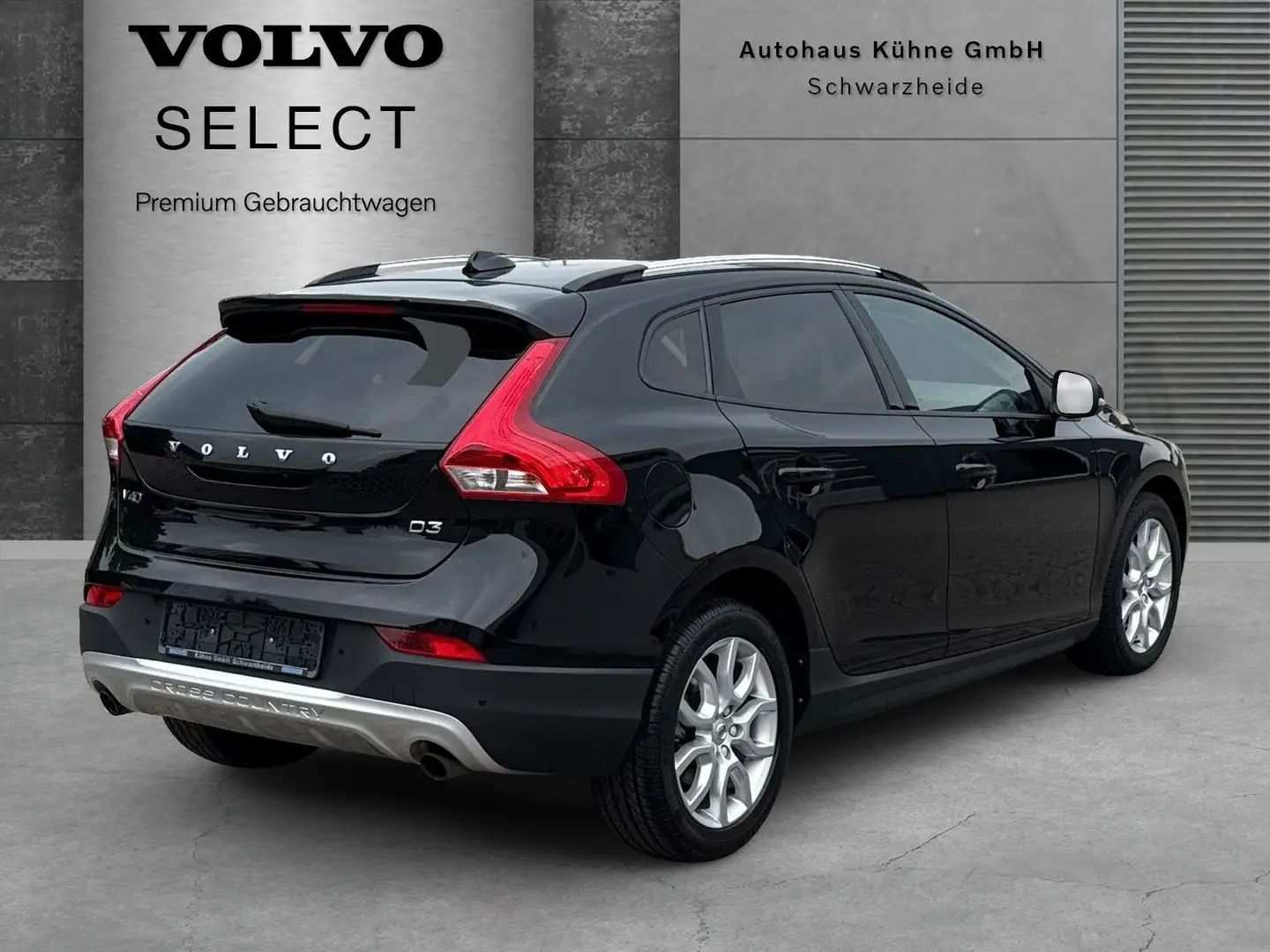 Volvo V40 D3 Cross Country Plus !!NAVI+LED+PANO+RFK!! Negro - 2