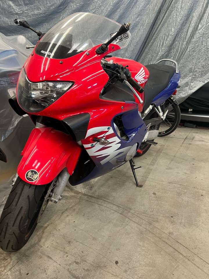 Honda CBR 600
