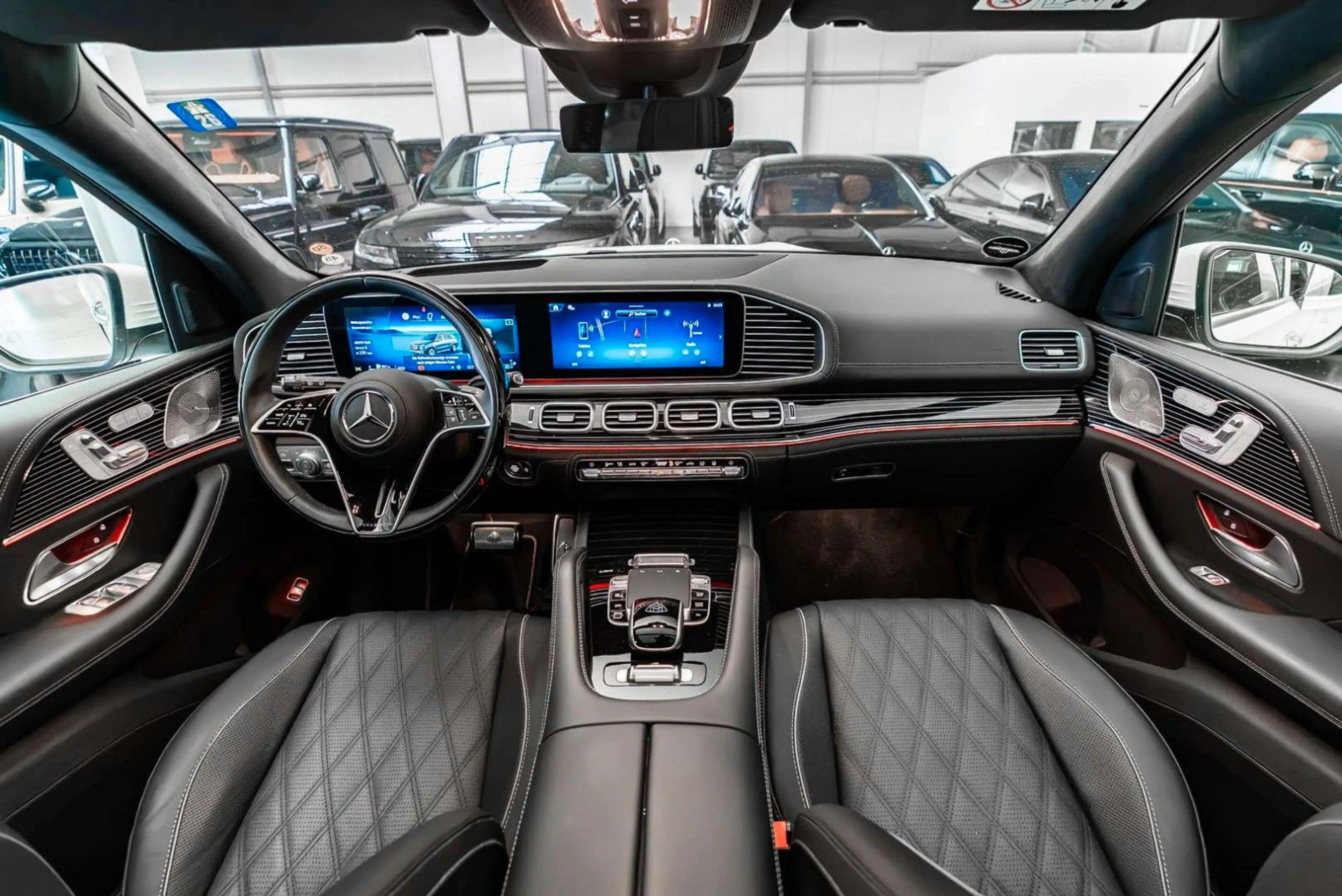 Mercedes-Benz GLS 600 Maybach Premium + / Manufaktur — photo 2