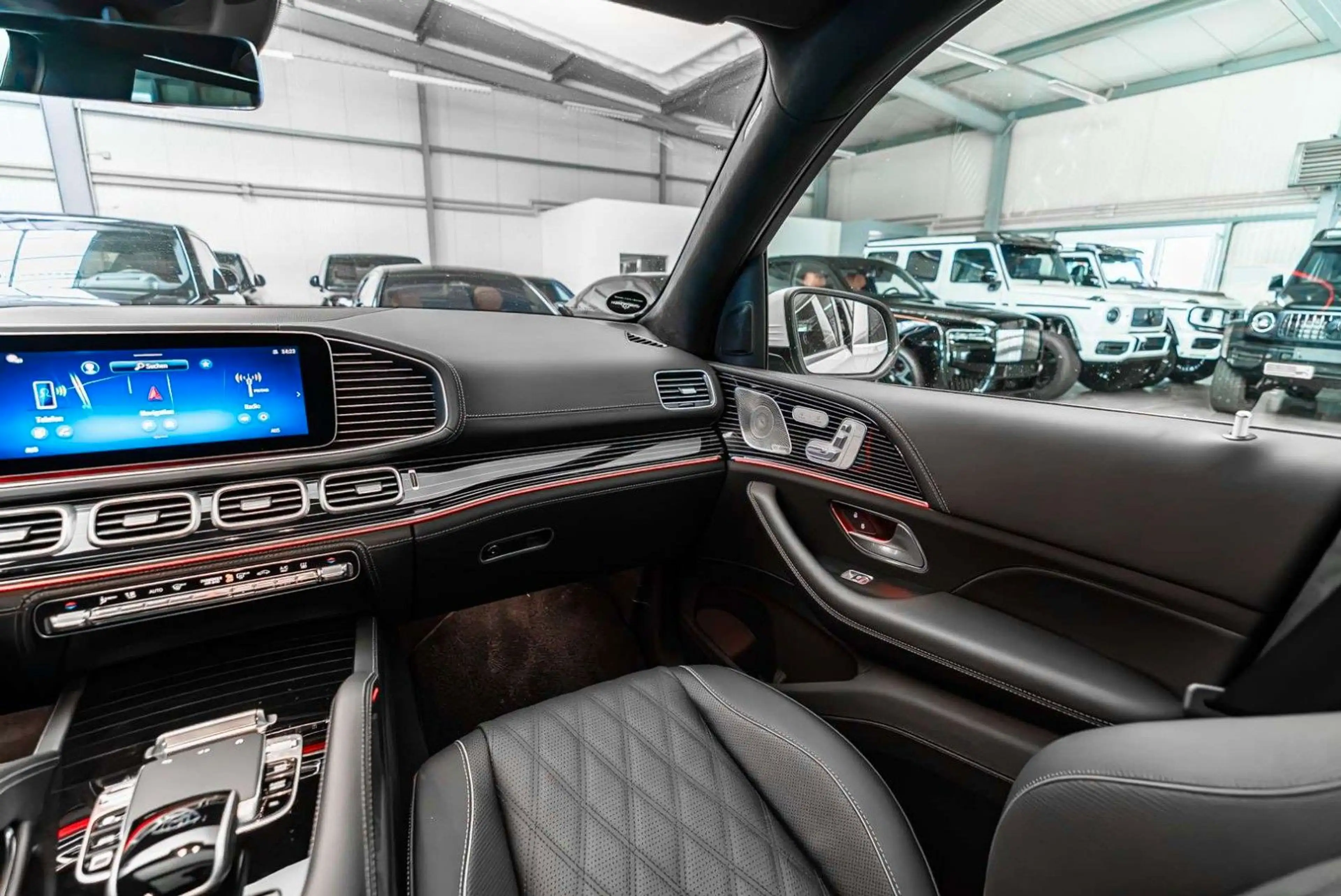 Mercedes-Benz GLS 600 Maybach Premium + / Manufaktur — photo 15