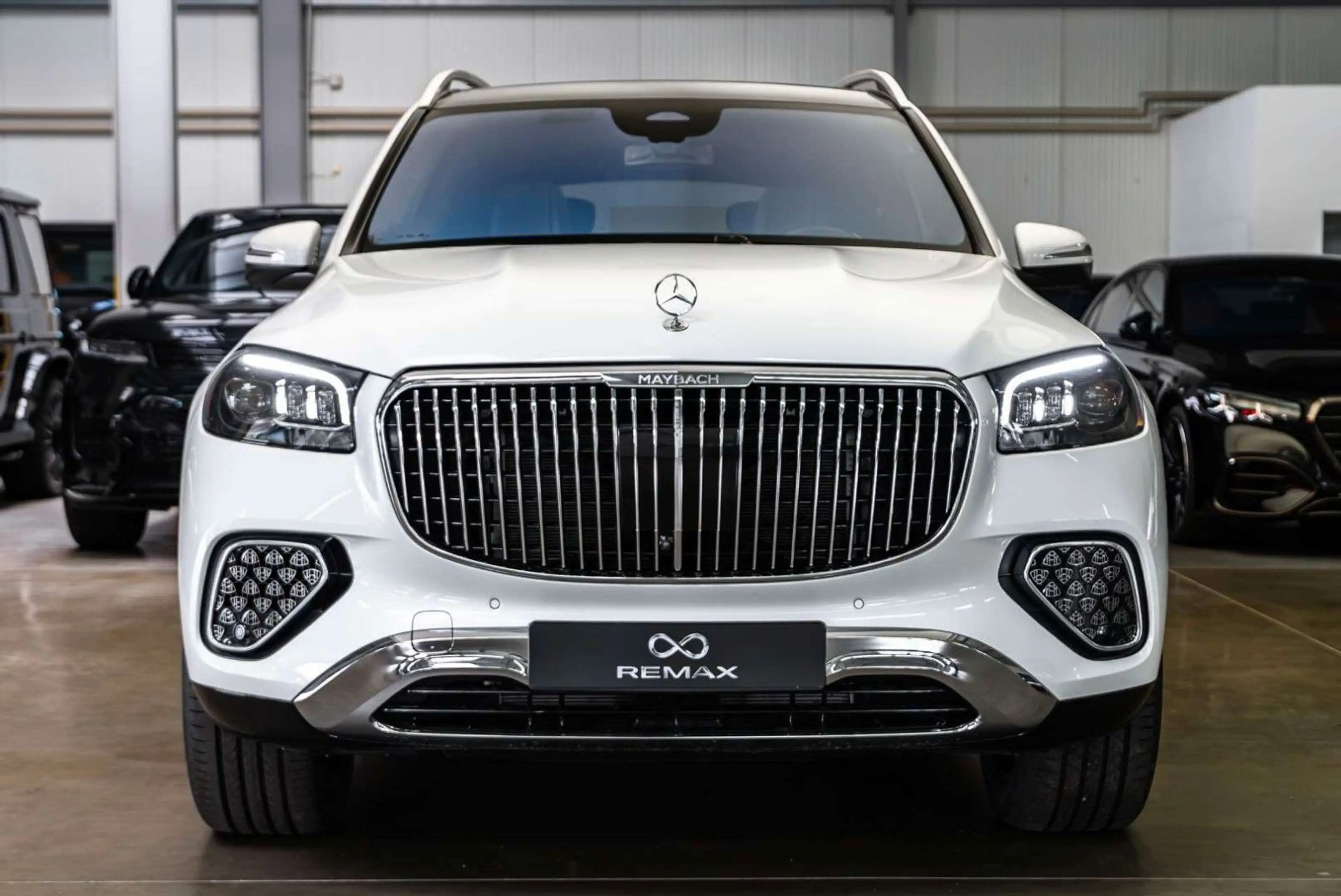 Mercedes-Benz GLS 600 Maybach Premium + / Manufaktur — photo 7