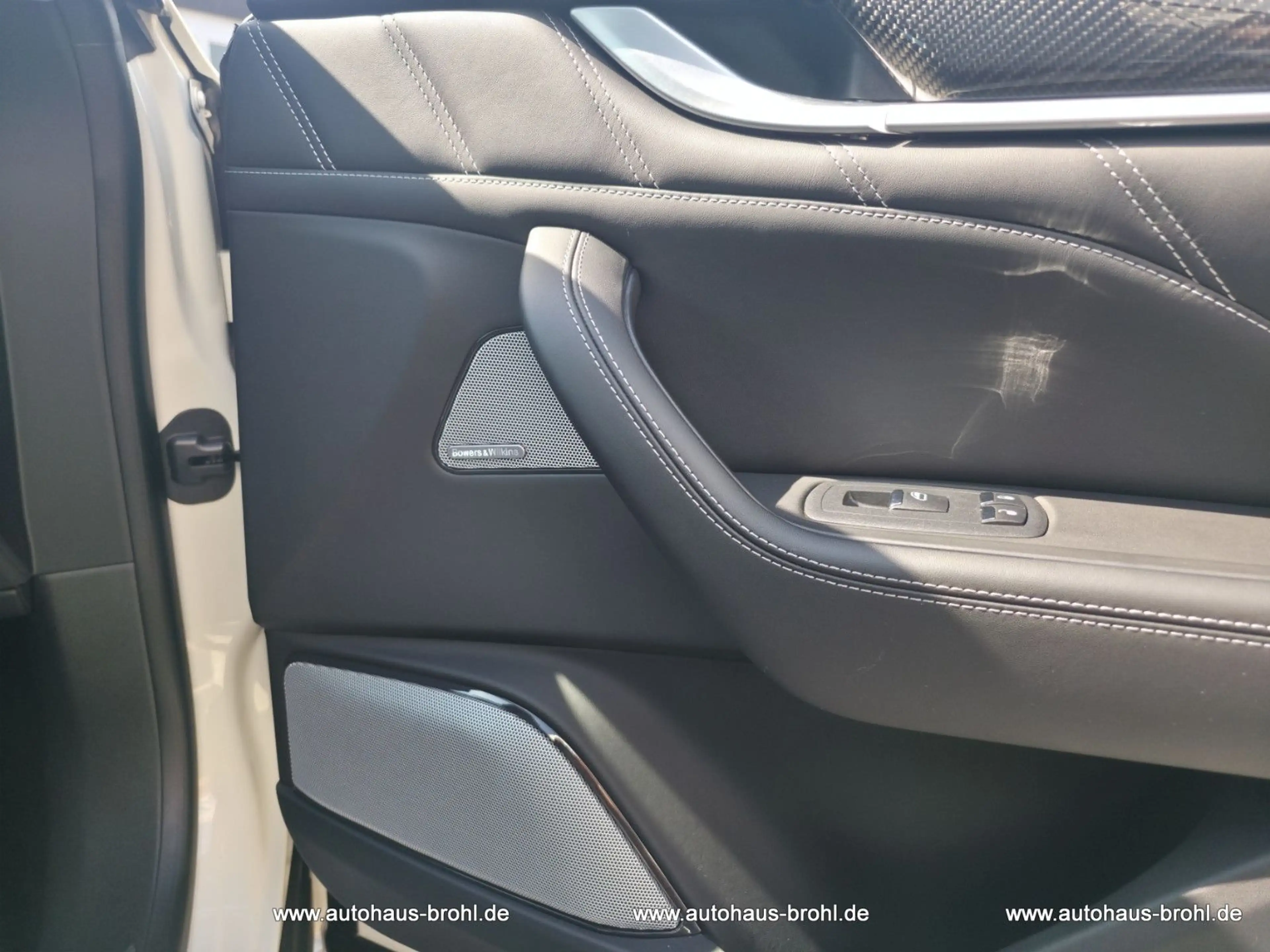Maserati Levante SQ4 GranSport 430PS — photo 15