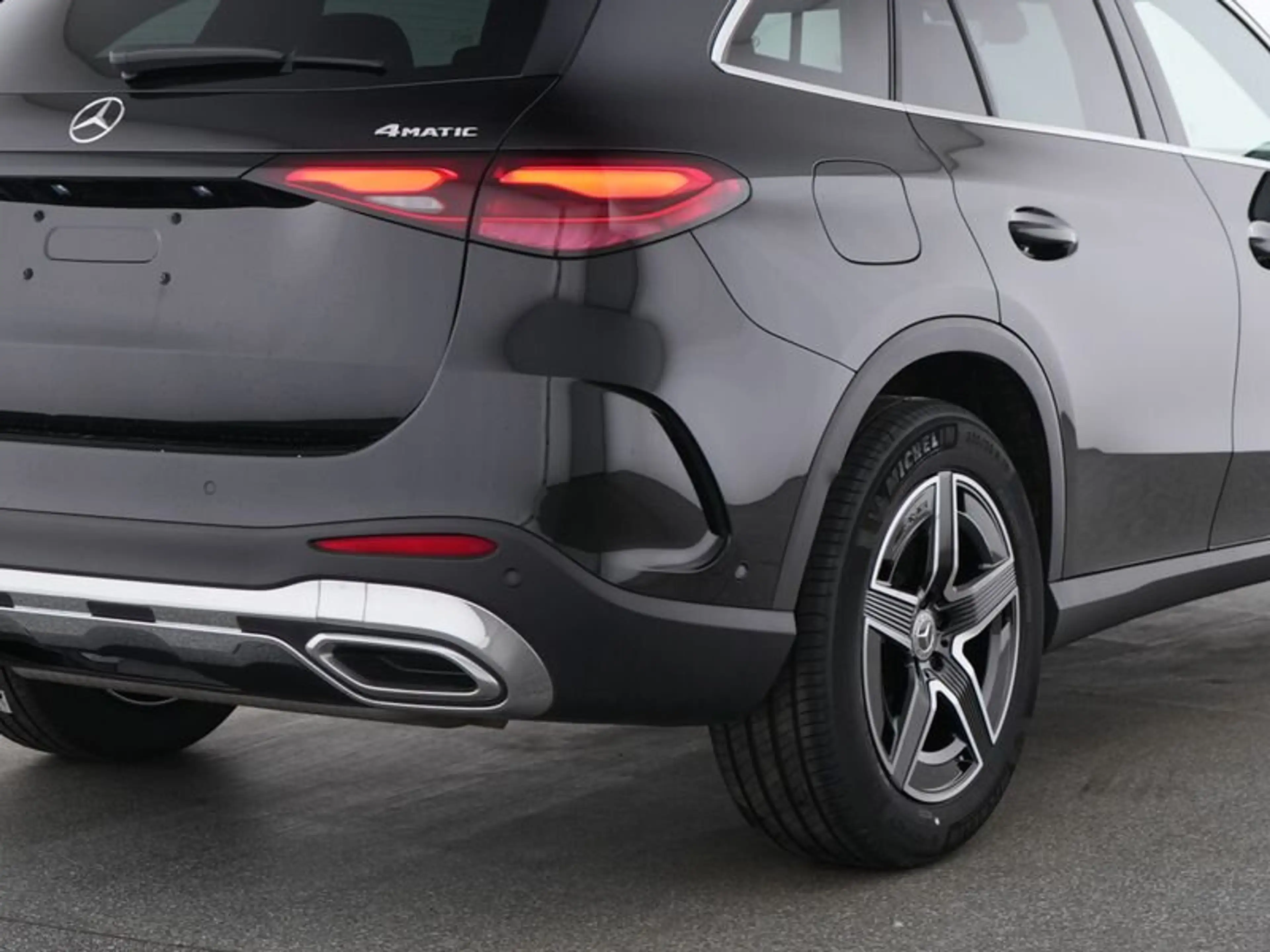 Mercedes-Benz GLC 200 GLC 200 4M AMG Line Panorama AHK DISTRONIC Memo — photo 9