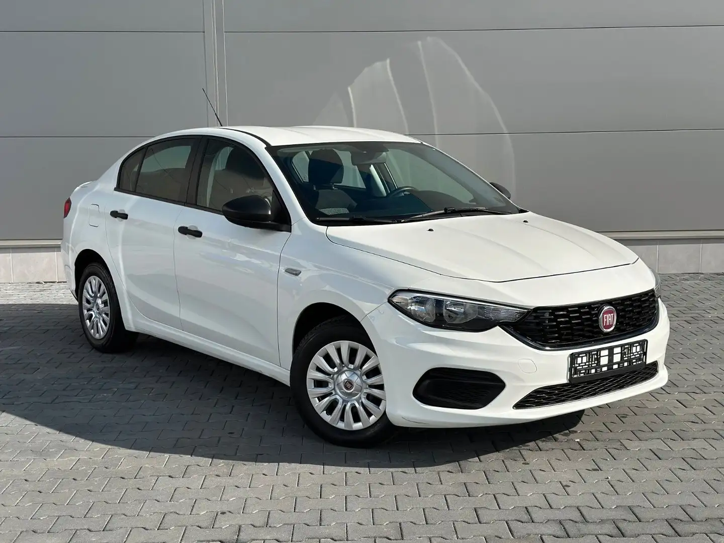 Fiat Tipo Pop Weiß - 2