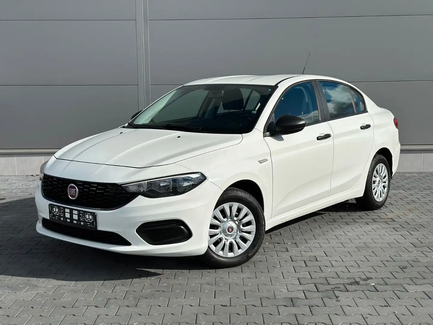 Fiat Tipo Pop Weiß - 1