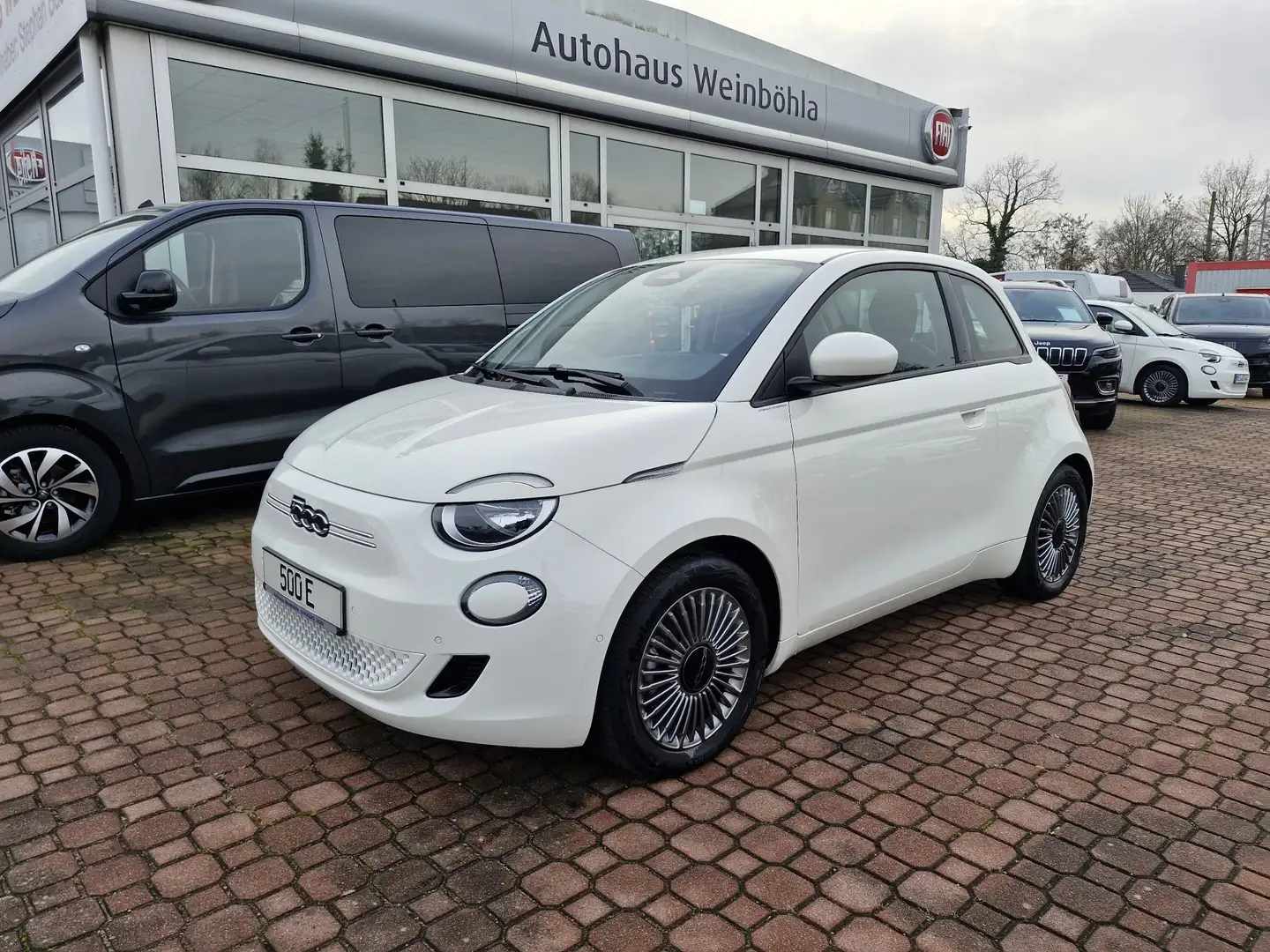 Fiat 500e 42 kw/h Weiß - 1