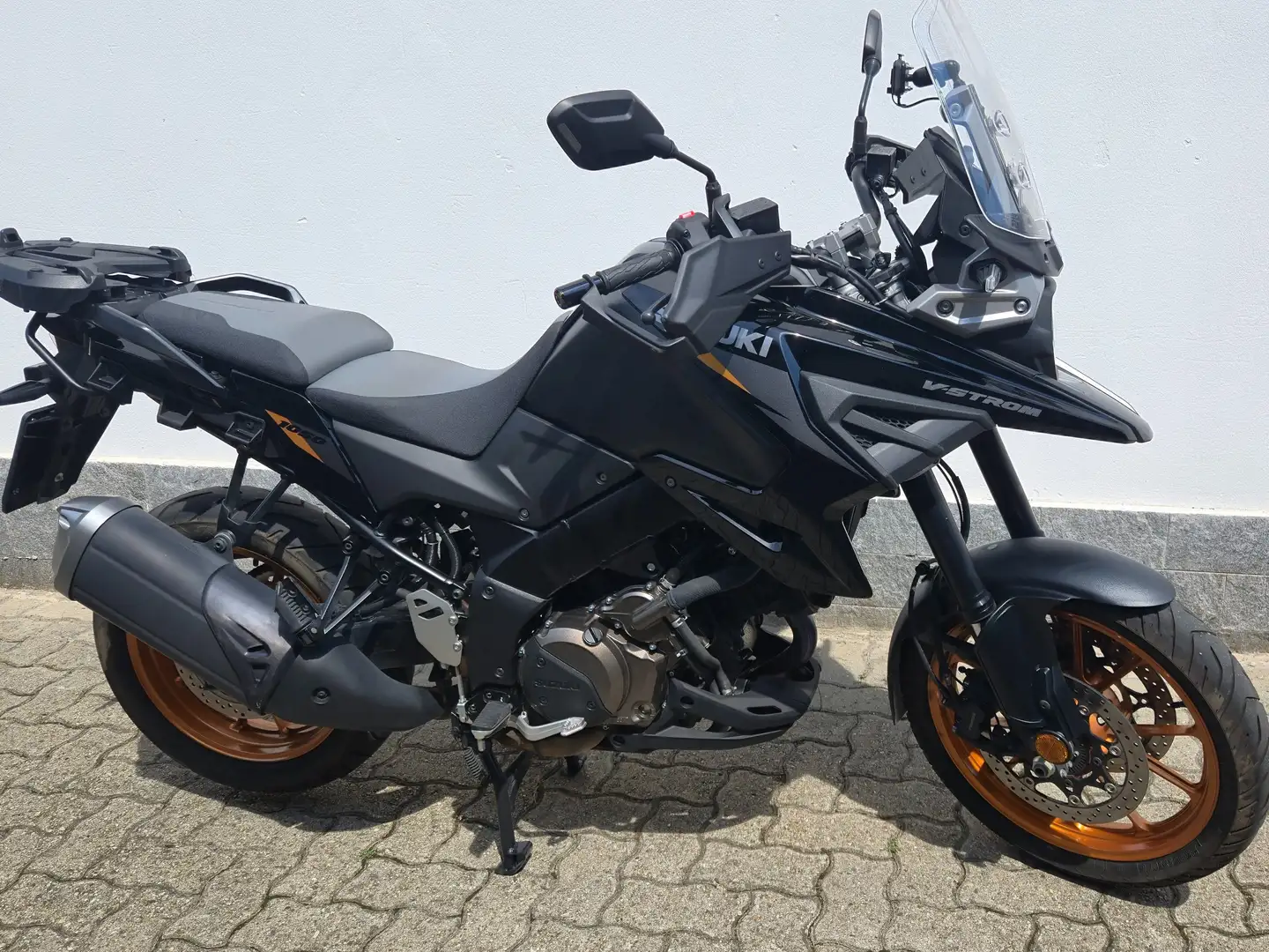 Suzuki V-Strom 1050SE EURO 5 ABS Noir - 1