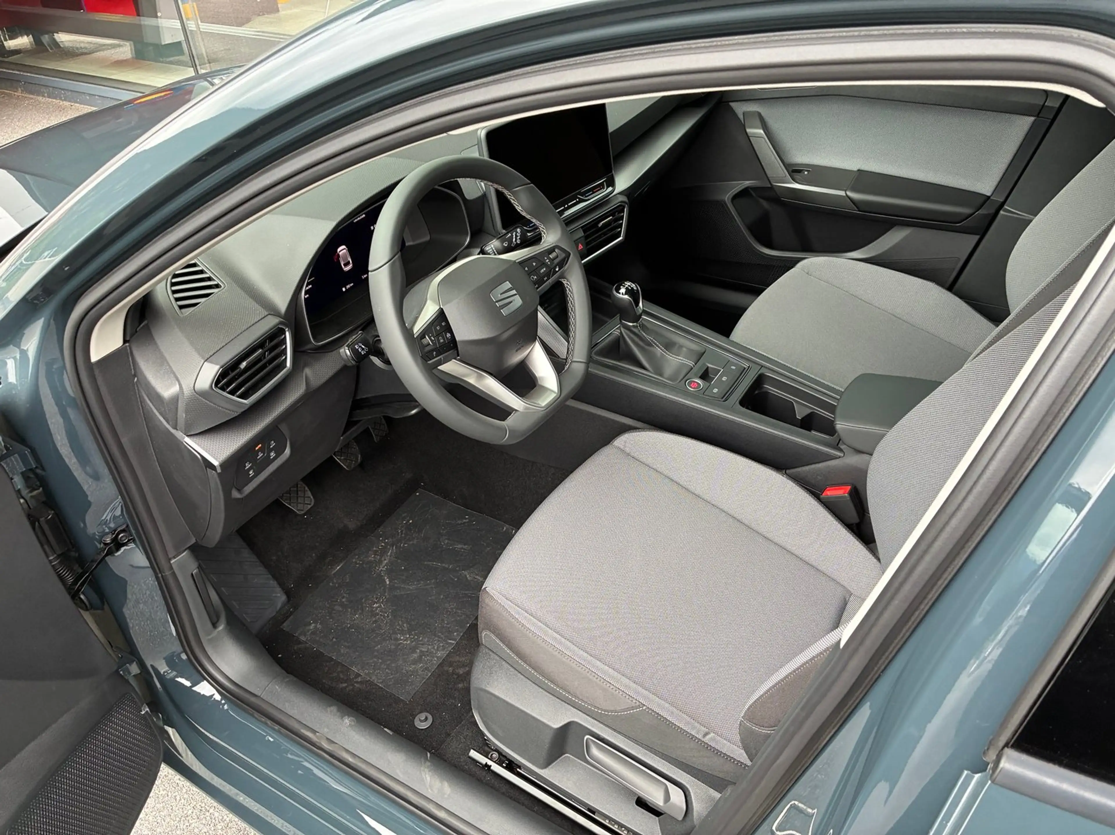 SEAT Leon Style Edition 1.5TSI 115PS — photo 9