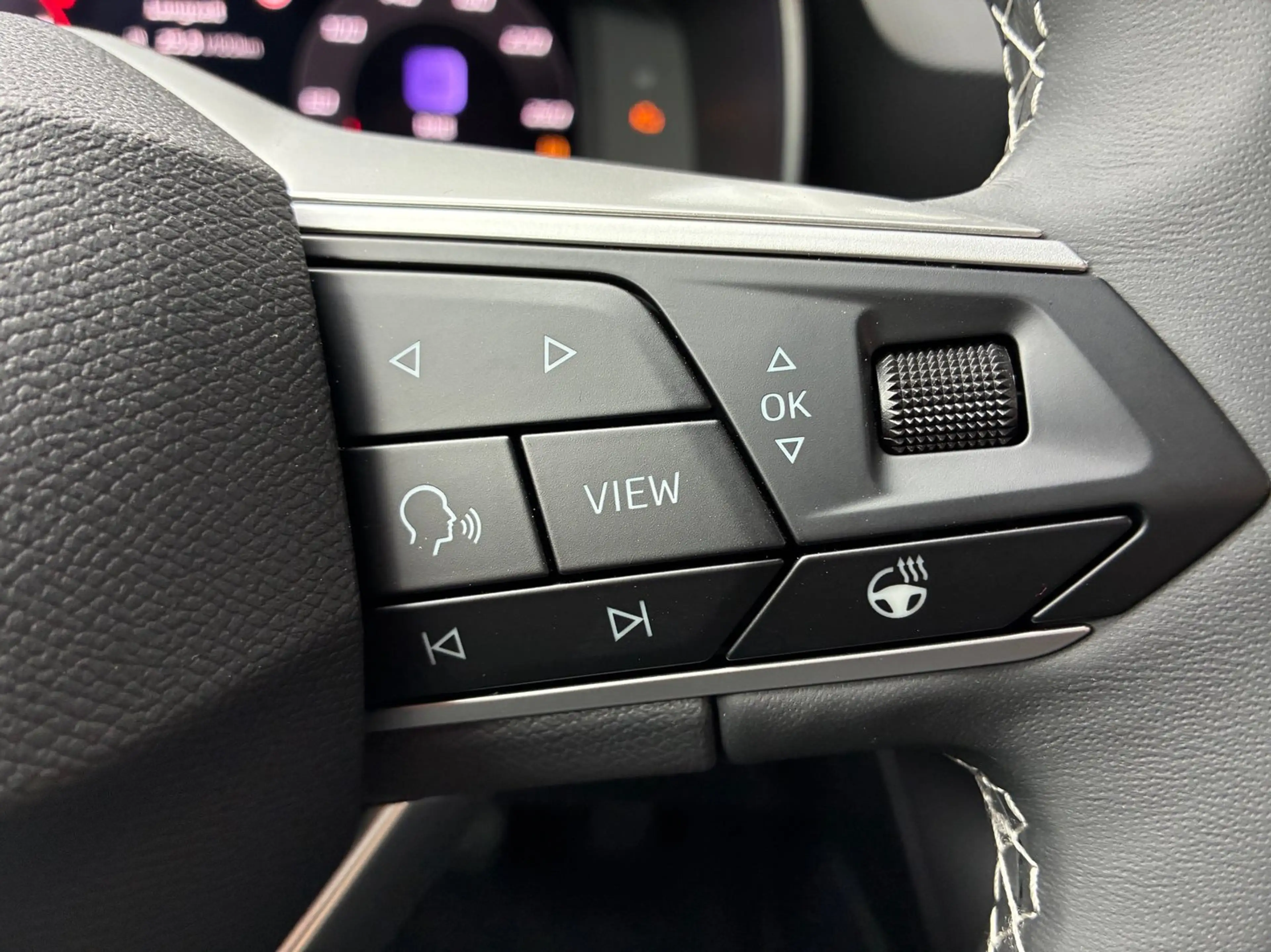 SEAT Leon Style Edition 1.5TSI 115PS — photo 14