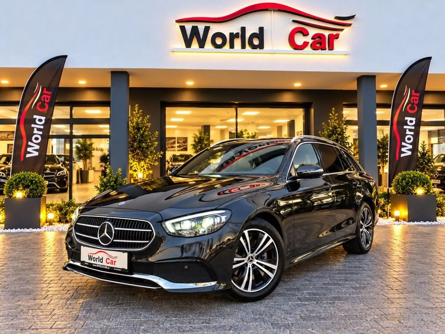 Mercedes-Benz E 220 d T Avantgarde Aut.LED-NAVI-LEDER-360°
