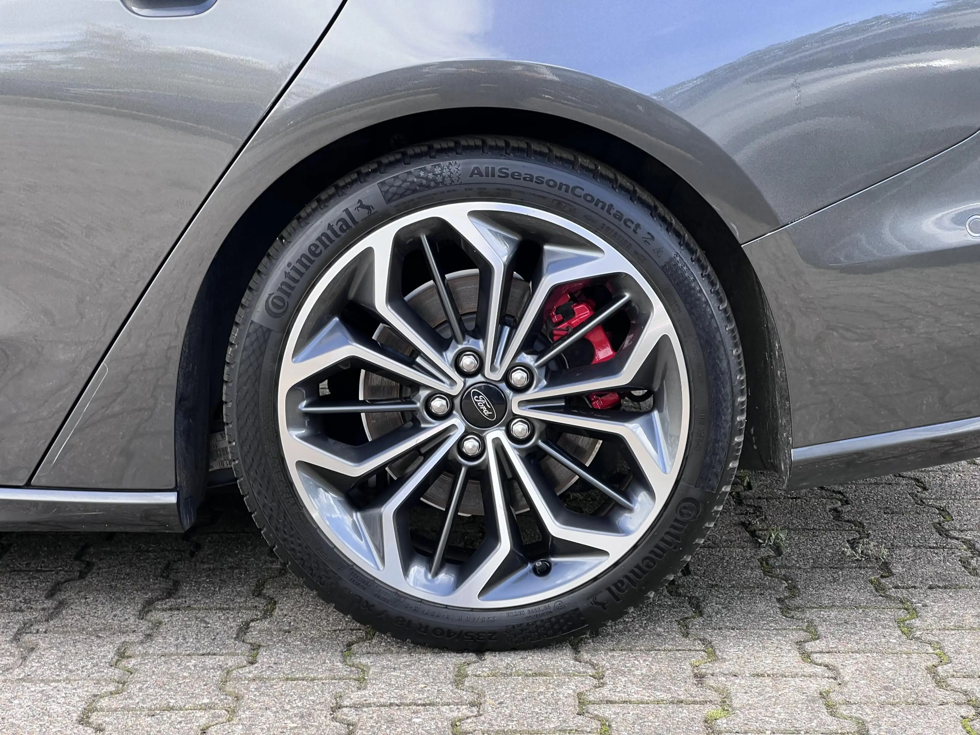 Ford Focus Wagon 1.0 EcoBoost Hybrid ST Line X Hybrid ST Line — photo 7