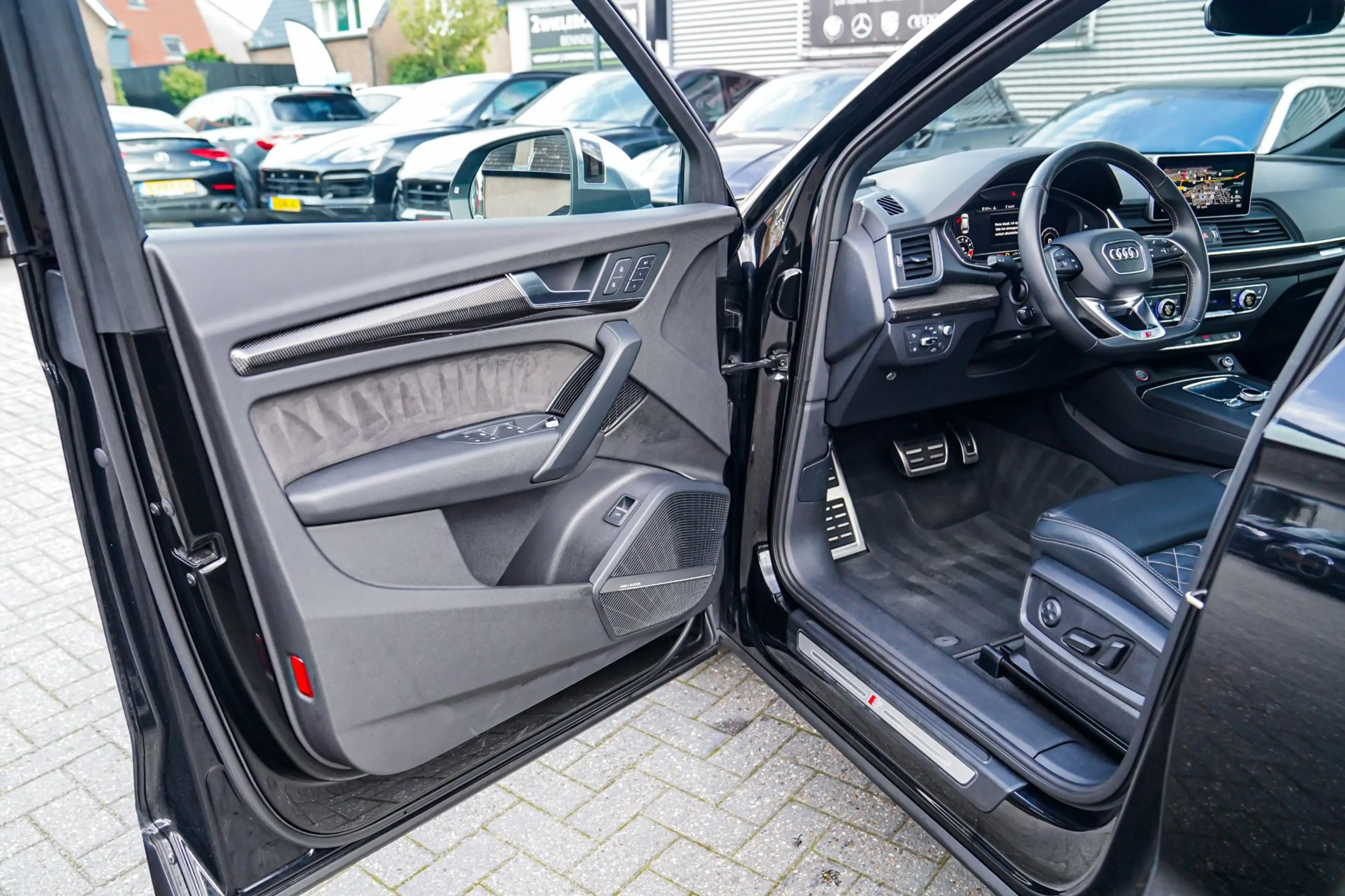 Audi SQ5 3.0 TFSI SQ5 quattro Pro Line Plus | Carbon Pakket — photo 37