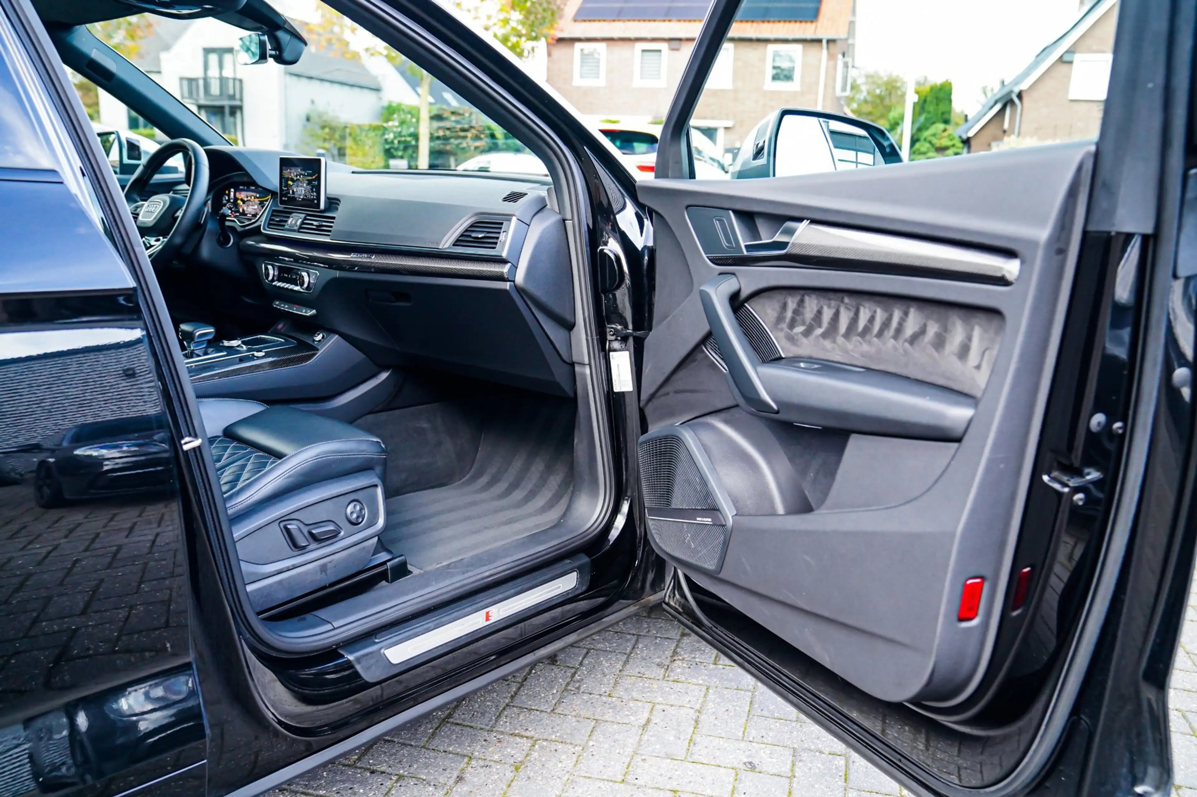 Audi SQ5 3.0 TFSI SQ5 quattro Pro Line Plus | Carbon Pakket — photo 34