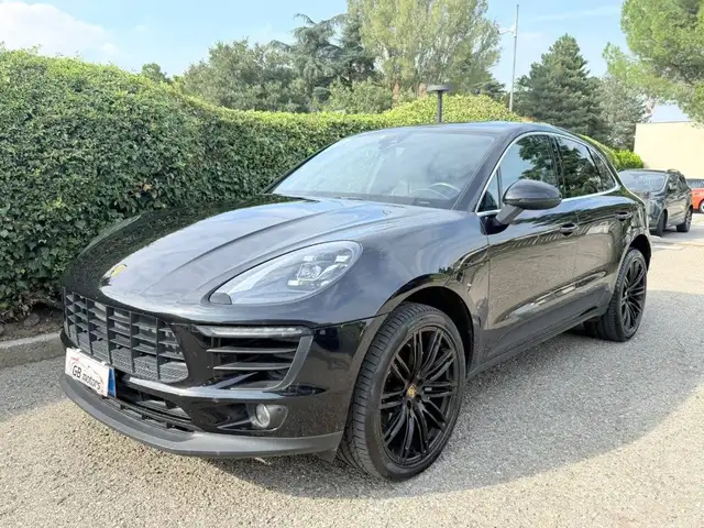 2016 Porsche Macan in Black for sale