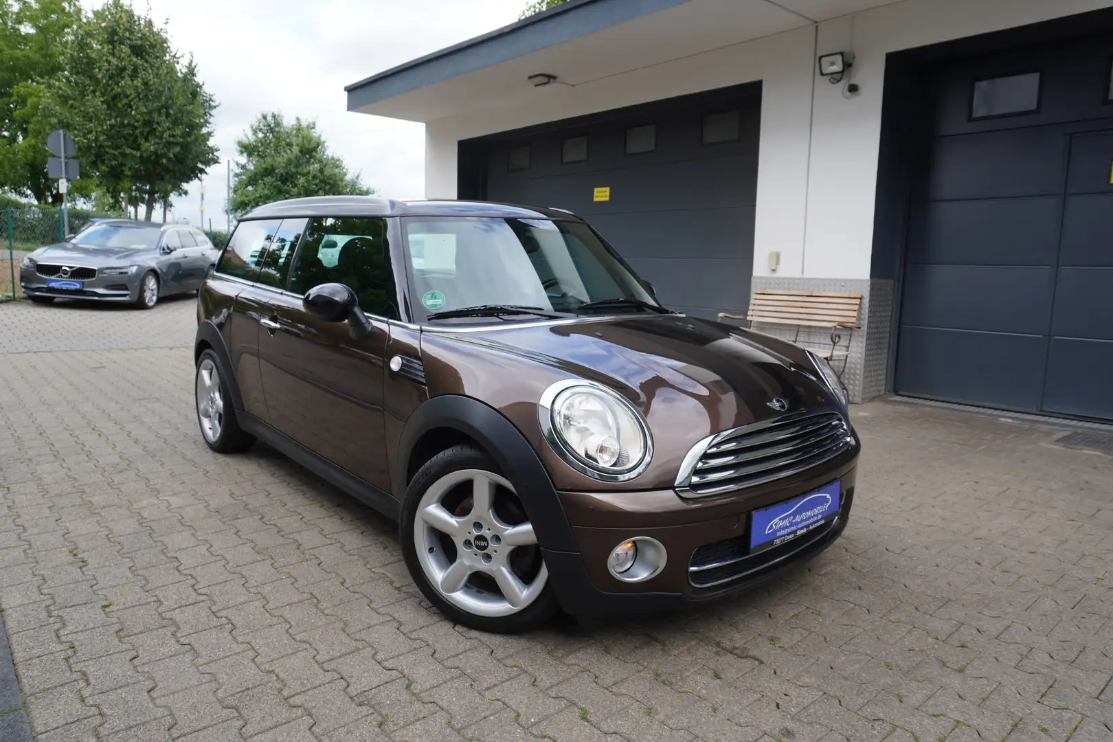 MINI Cooper D Clubman Cooper 1.6 D Clubman tLEDER+KLIMA+ALU+PDC+1.HAND Barna - 1