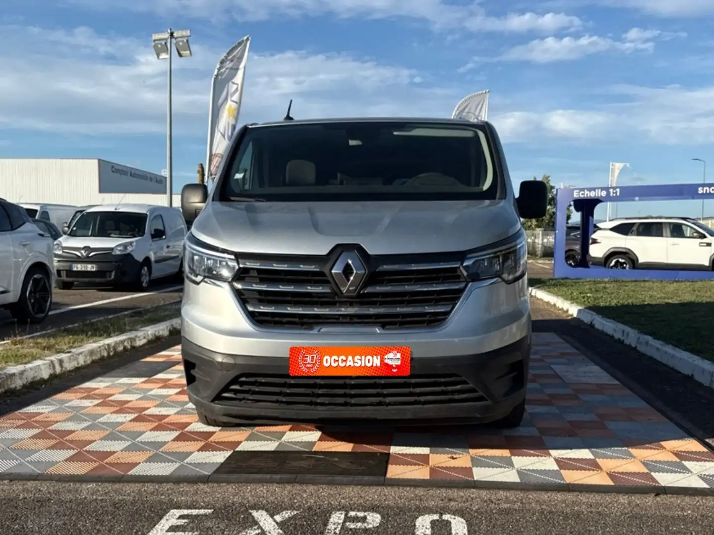 Renault Trafic L2 2.0 DCI 150 BV6 ZEN COMBI GPS 9PL Gris - 2
