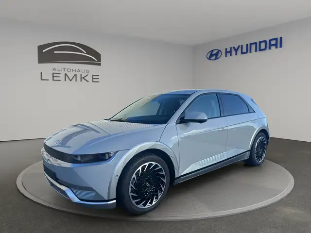 Hyundai IONIQ 5 IONIQ 5 72,6 kWh 4WD UNIQ+20"+RELAX - WENIG KM