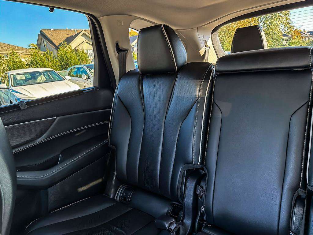 used 2023 Acura MDX car, priced at $47,748