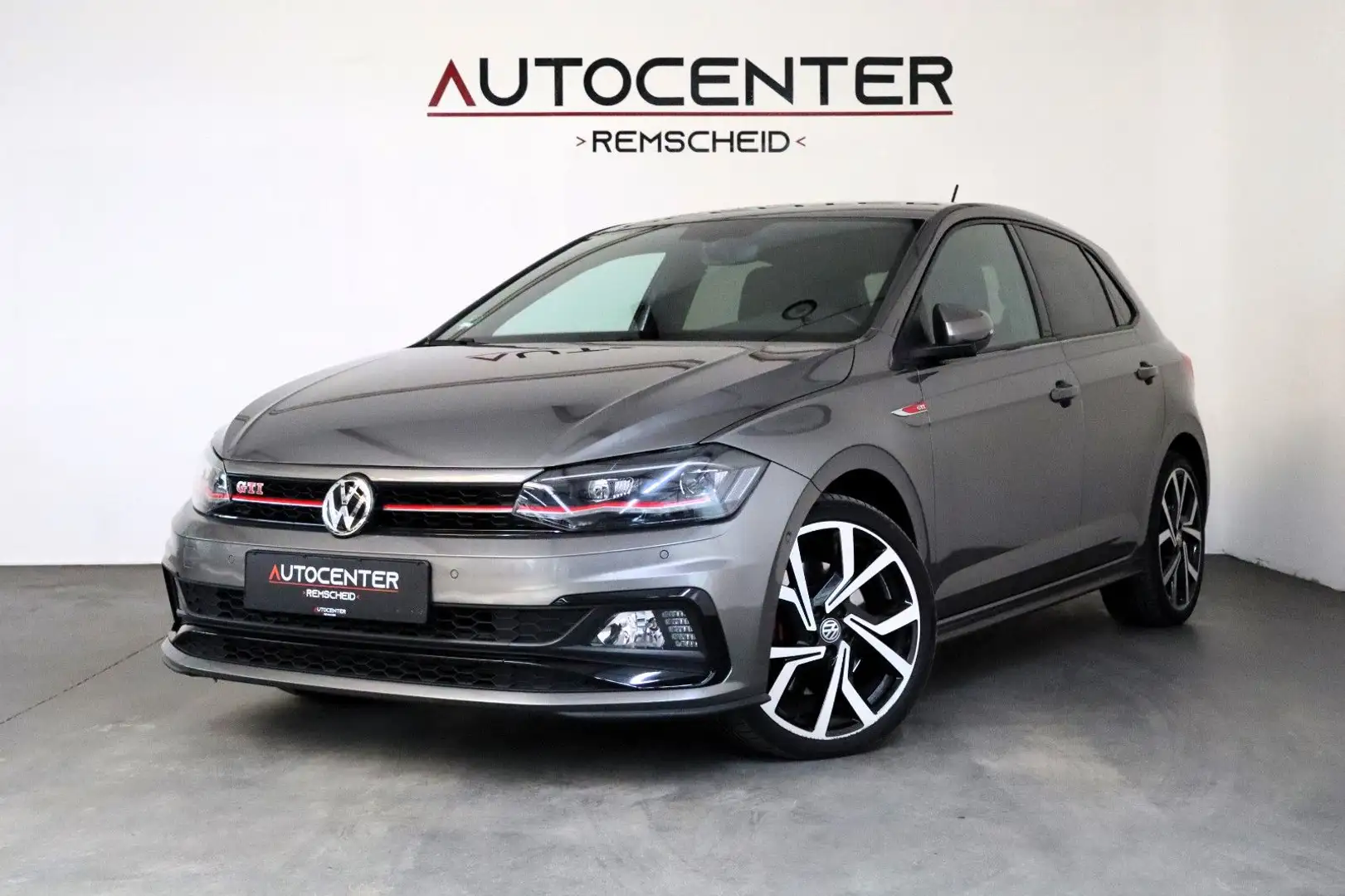 Volkswagen Polo VI 2,0 TSI GTI DSG Navi ACC Kamera Virtual Gris - 1