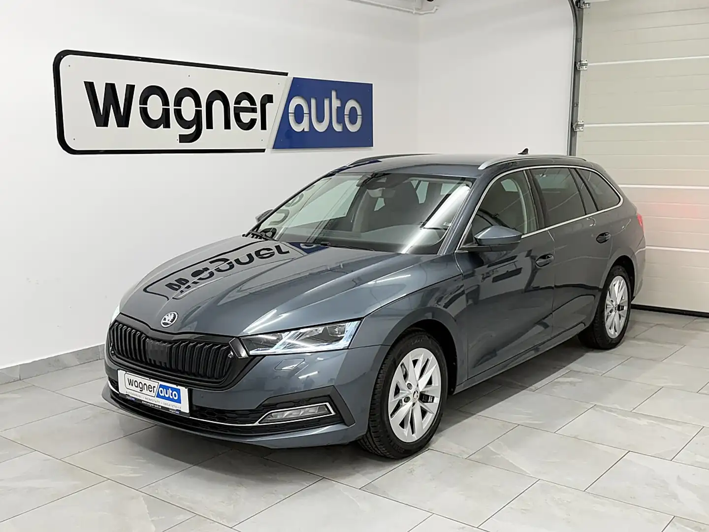 Skoda Octavia Combi 2,0 TDI Style DSG.Matrix LED/ACC/Navi/RFK... Grau - 2