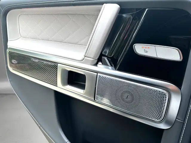 Mercedes-Benz G-Class view 20