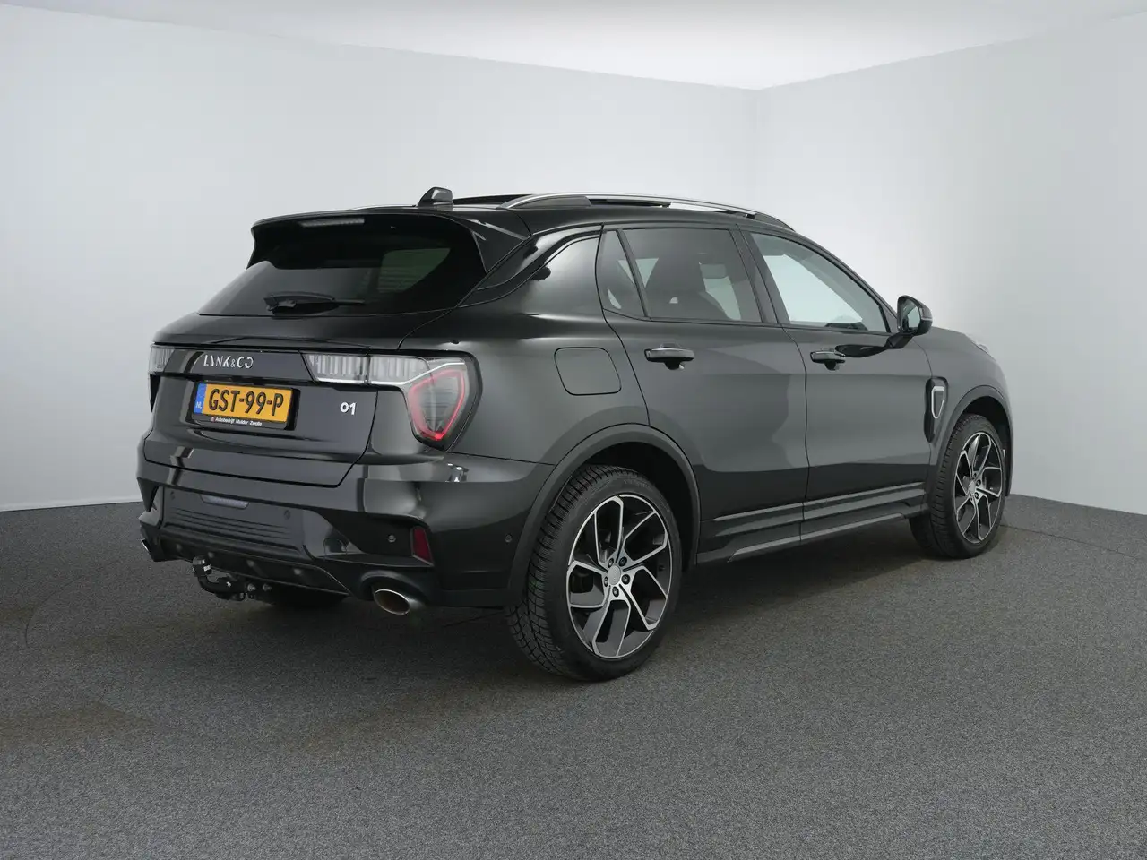 Lynk & Co 01 2022
