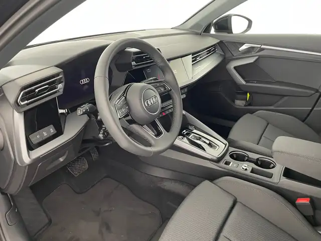 Audi A3 view 8