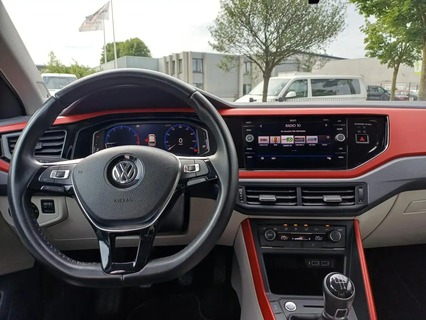 Volkswagen Polo 1.0 TSI Beats Zwart - 2
