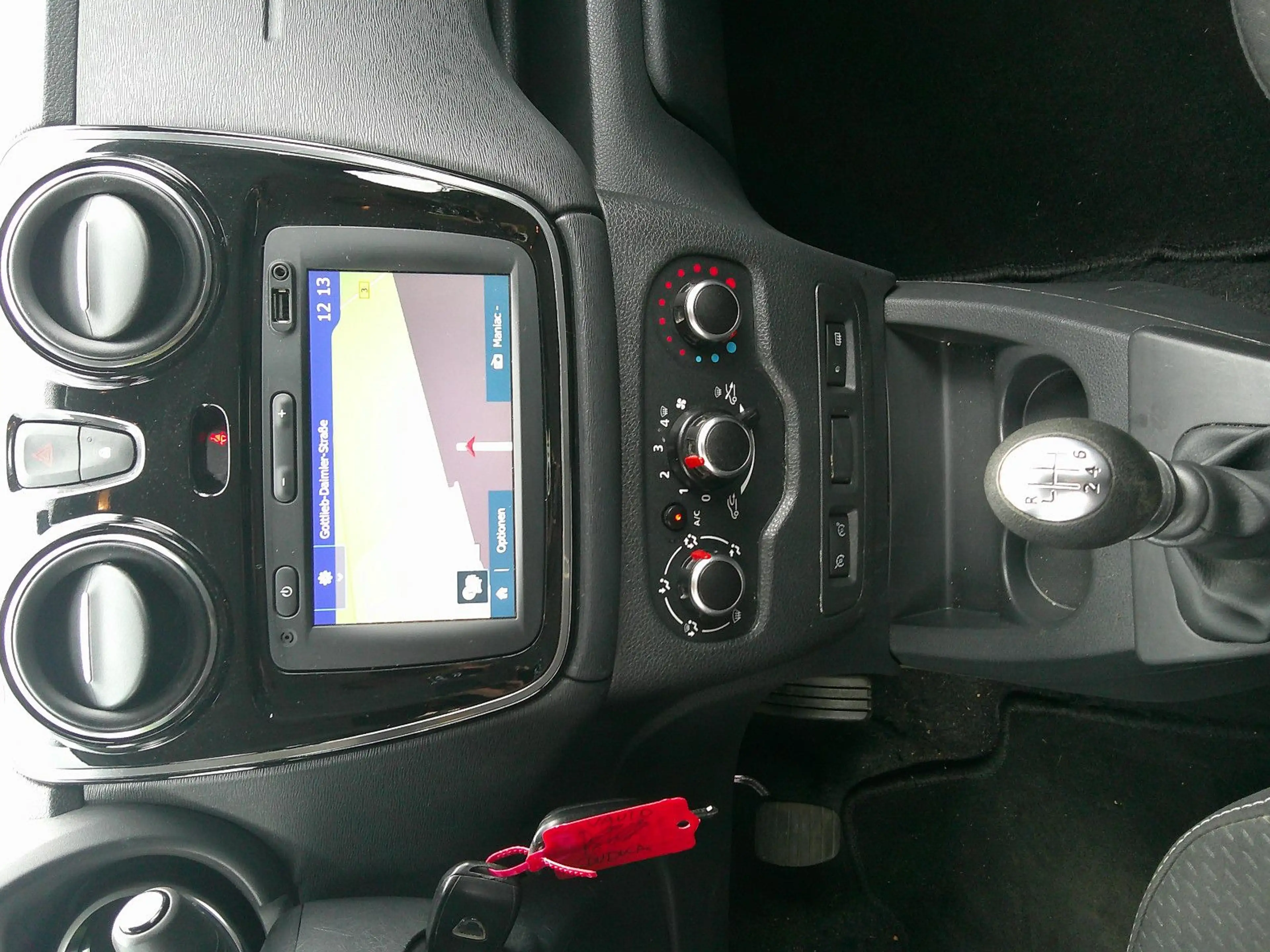 Dacia Lodgy Comfort dCi Erste Hand ! — photo 15