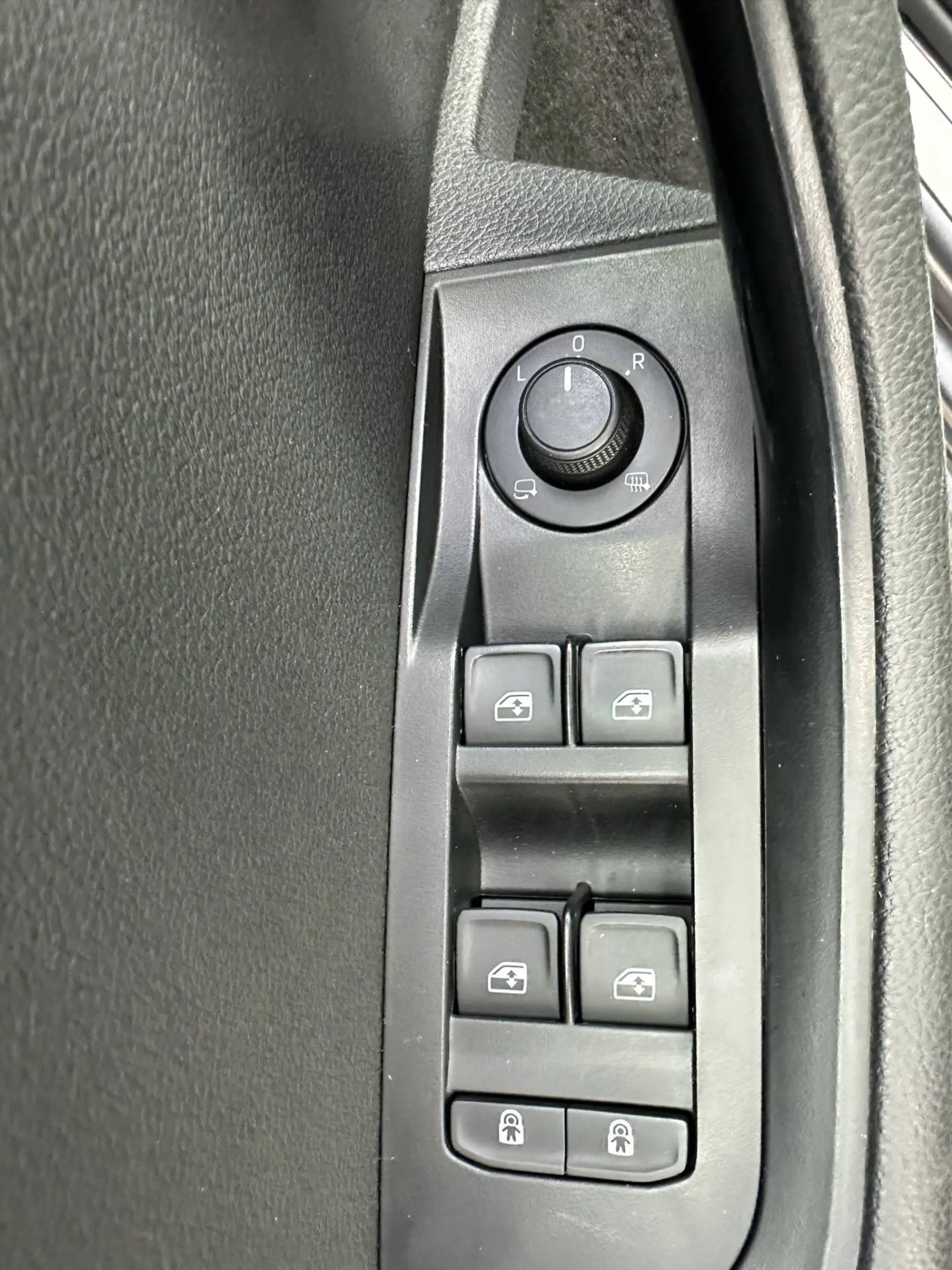 Skoda Superb Combi 1.4 TSI iV Style | Leder | Virtual | Apple/A — photo 22