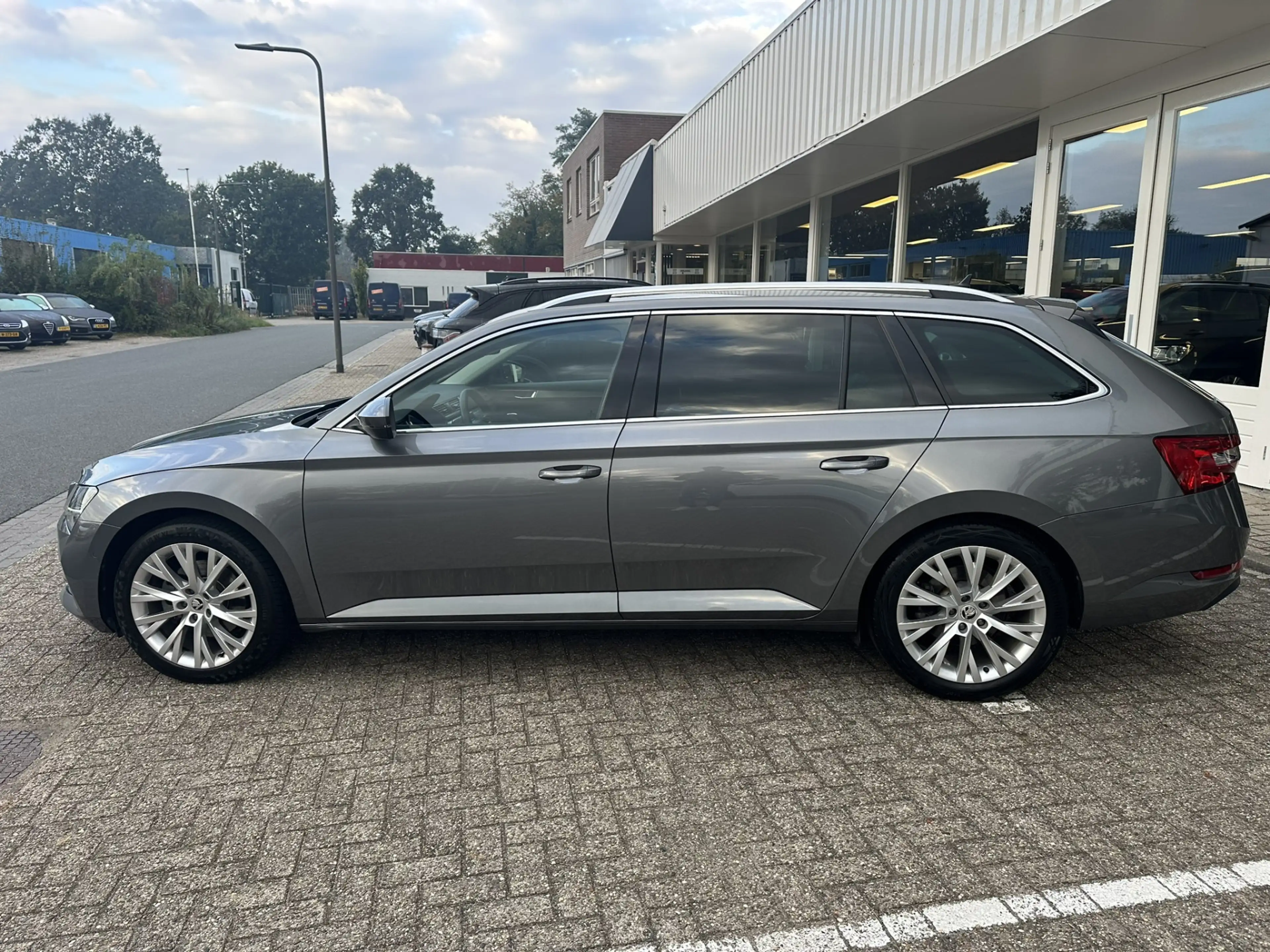 Skoda Superb Combi 1.4 TSI iV Style | Leder | Virtual | Apple/A — photo 13