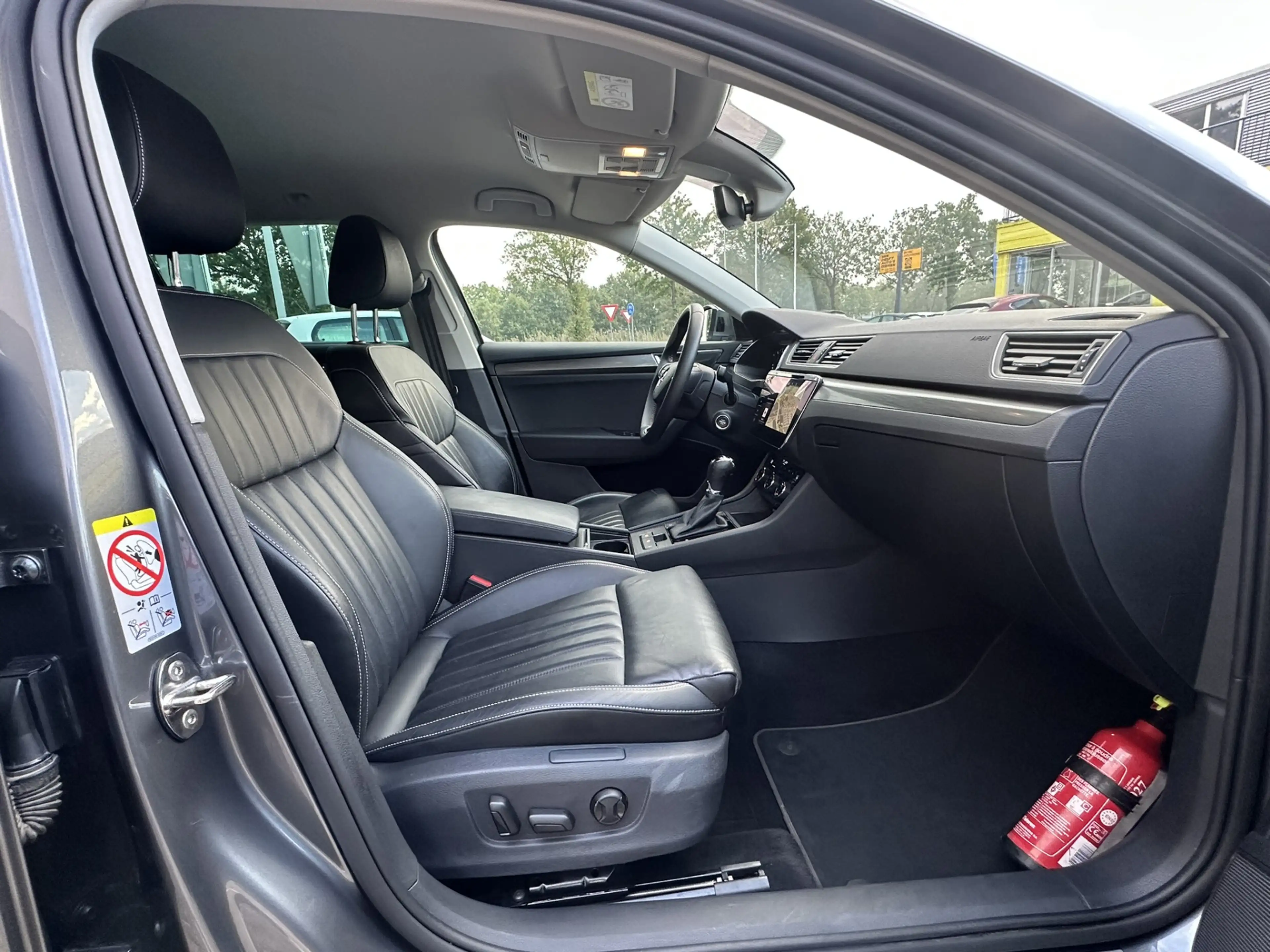 Skoda Superb Combi 1.4 TSI iV Style | Leder | Virtual | Apple/A — photo 36