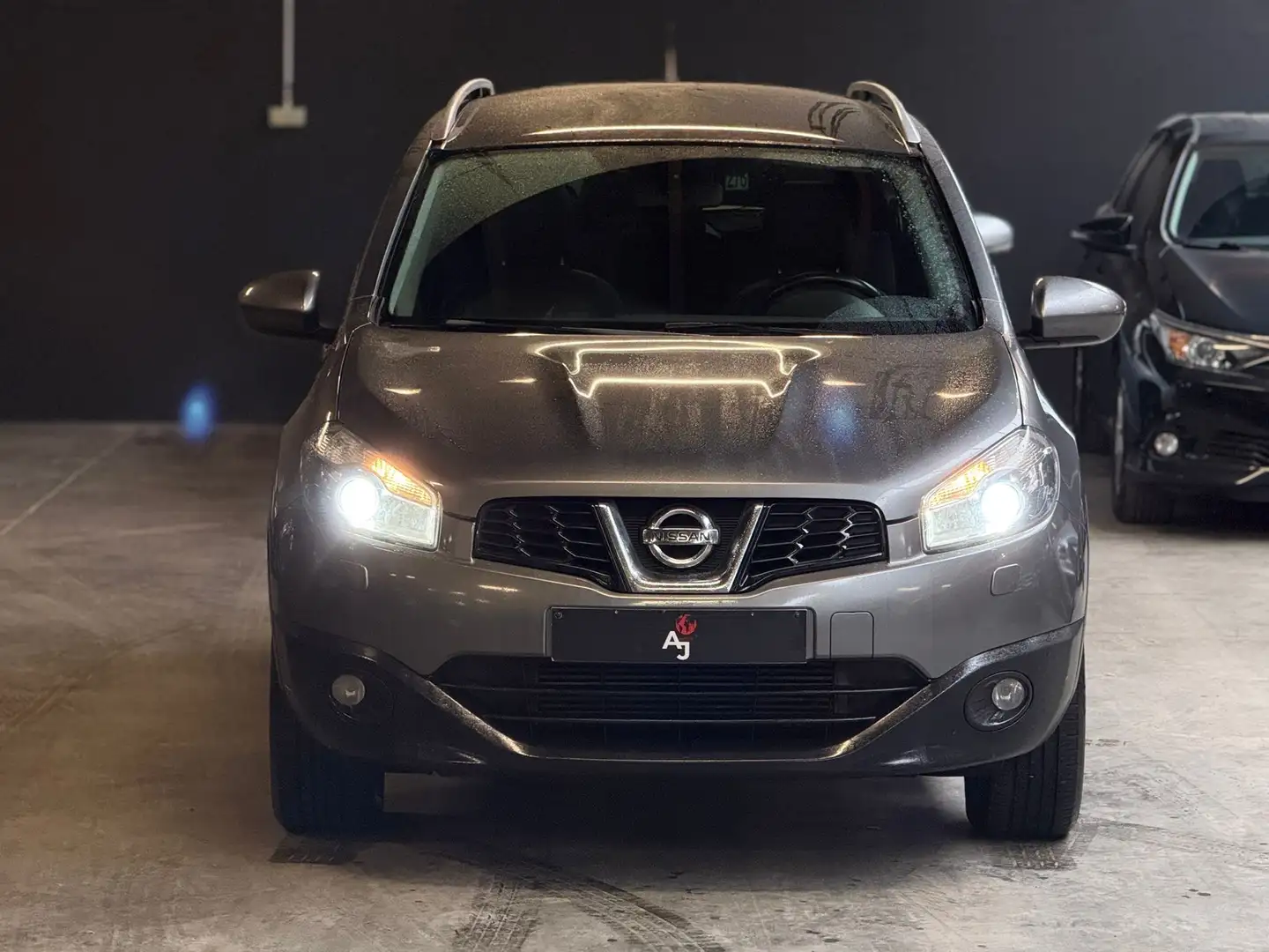 Nissan Qashqai+2 1.6 dCi Tekna  // Full Options // Xénon // Pano Argent - 2