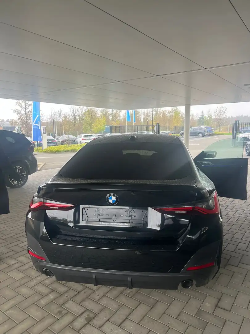 BMW 420 BMW 420i G26 Gran Coupé M Sport Zwart - 2