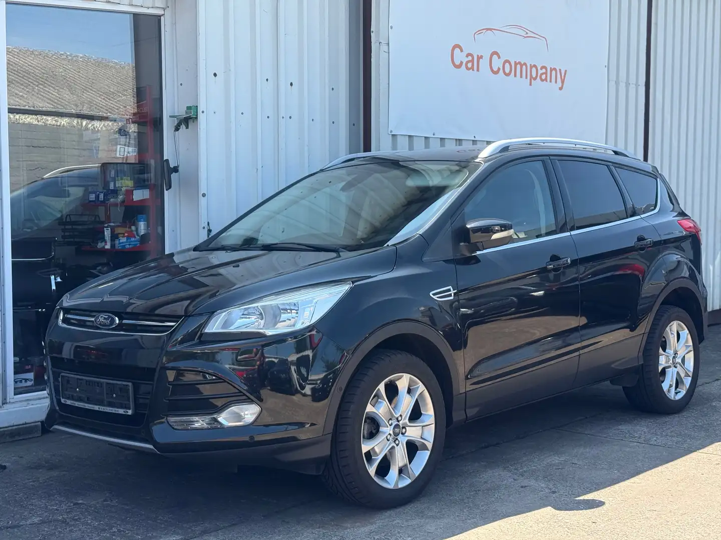 Ford Kuga Titanium *Automatik*Allrad*2.Hand*AHK* Schwarz - 1