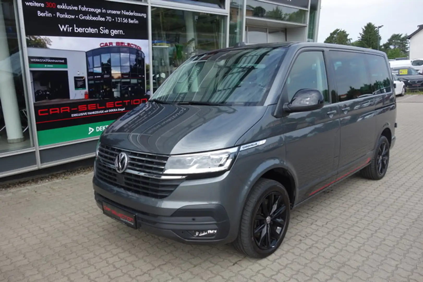 Volkswagen T6.1 Caravelle 4Mot Edition 2sTÜR/LED/ACC/STDHZG Grau - 1