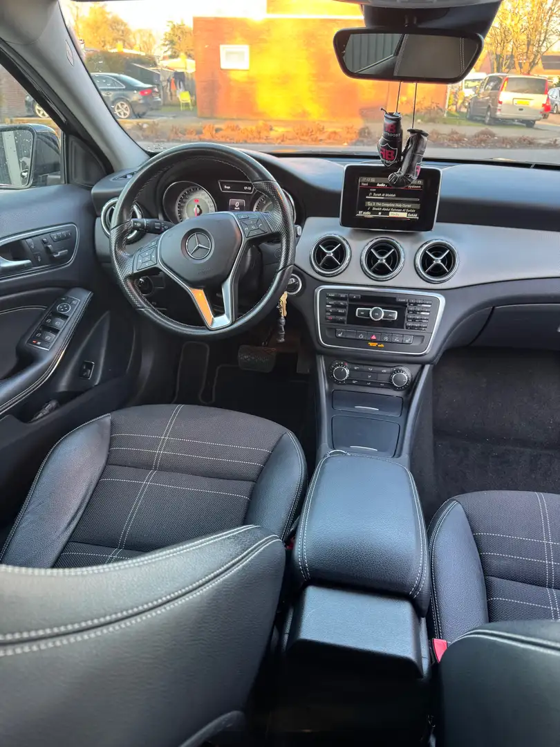 Mercedes-Benz GLA 200 GLA 200 Ambition Braun - 2