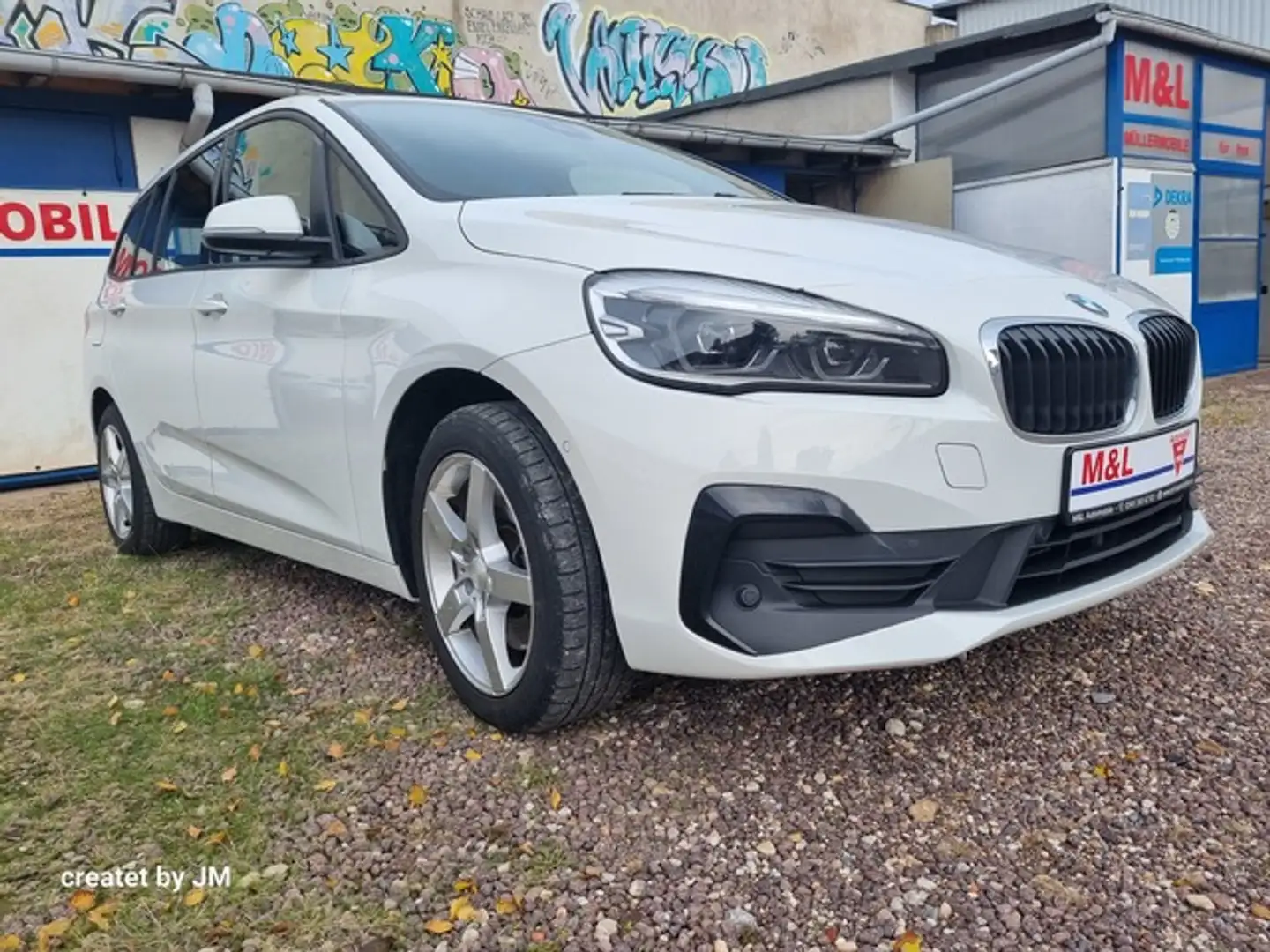 BMW 218 d Gran Tourer Business Paket LED NAVI HU NEU Weiß - 2