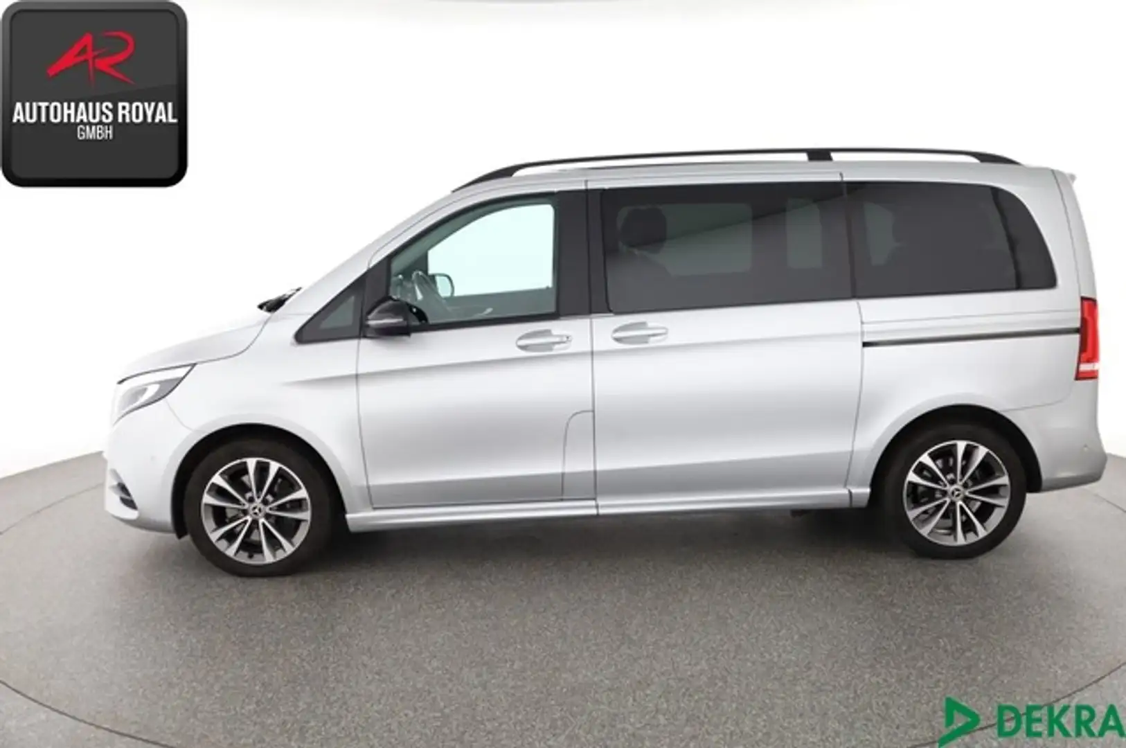 Mercedes-Benz V 250 d AMG 7 SITZE STANDHEIZ,AHK,KAMERA,LEDILS Silver - 2