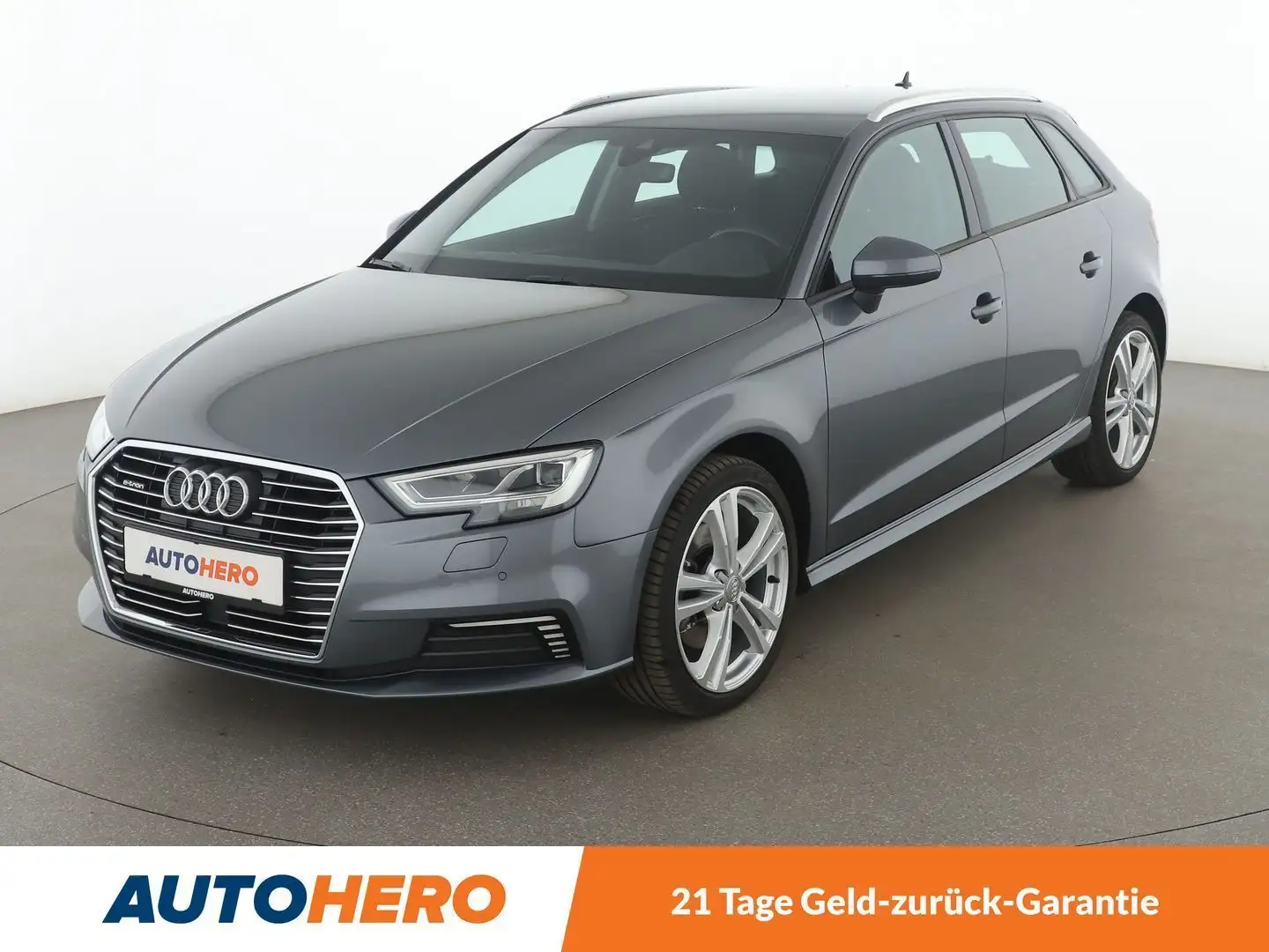 Audi A3 40 e-tron sport Aut.*NAVI*LED*ACC*AHK*PDC* Grau - 1